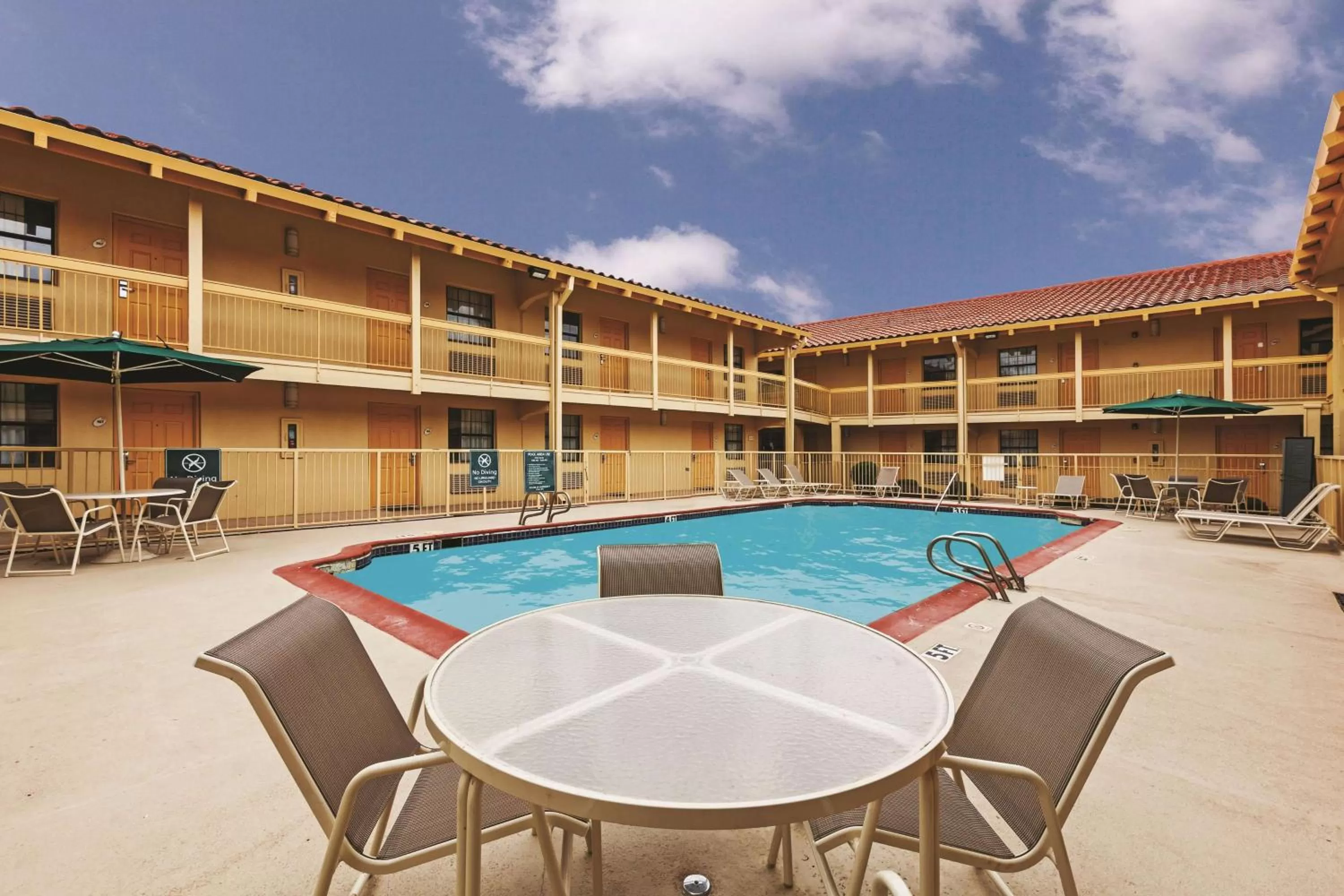 Property building in La Quinta Inn by Wyndham Midland