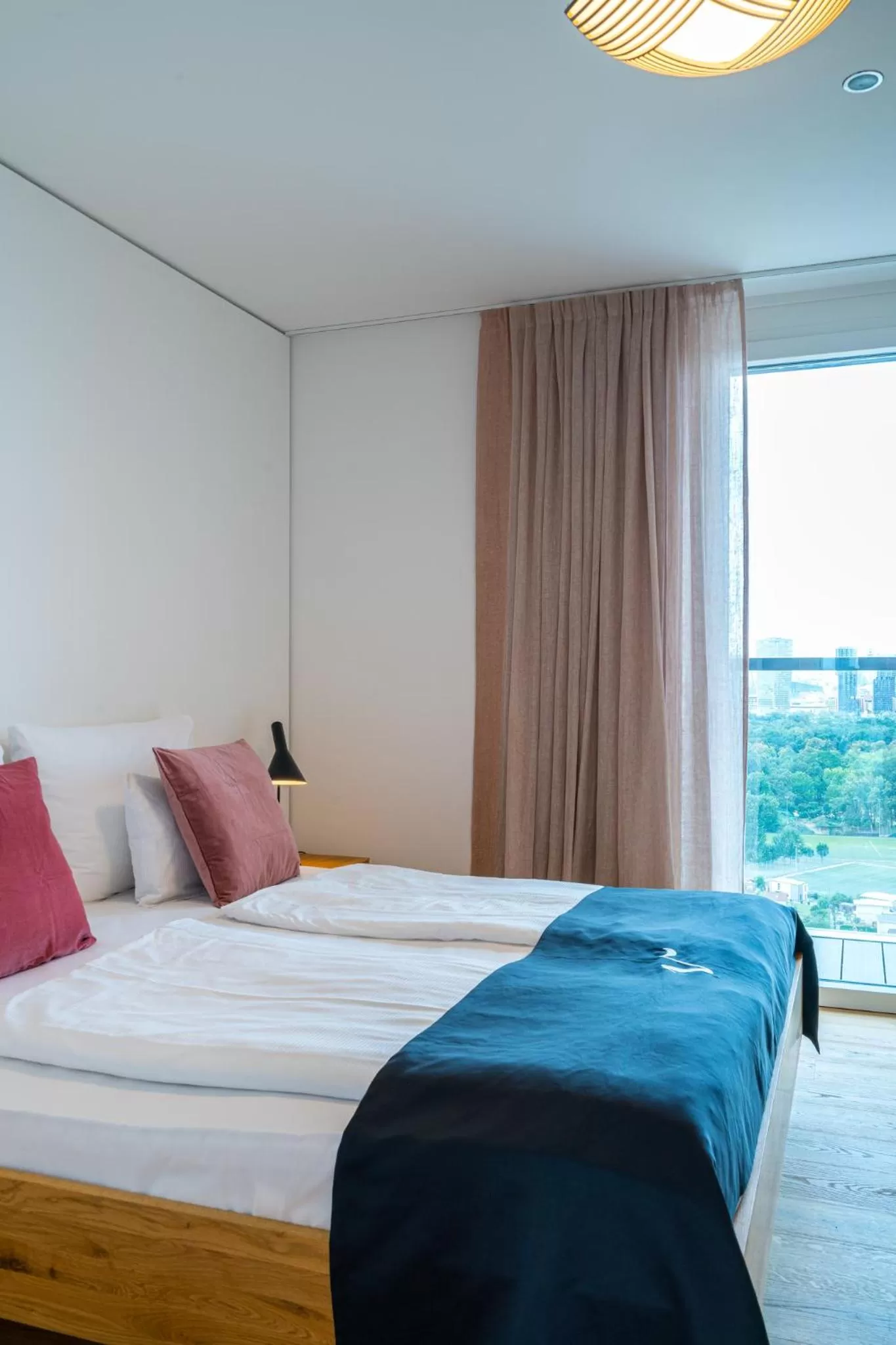 Bed in Vienna Residence, Marina Tower - Danube