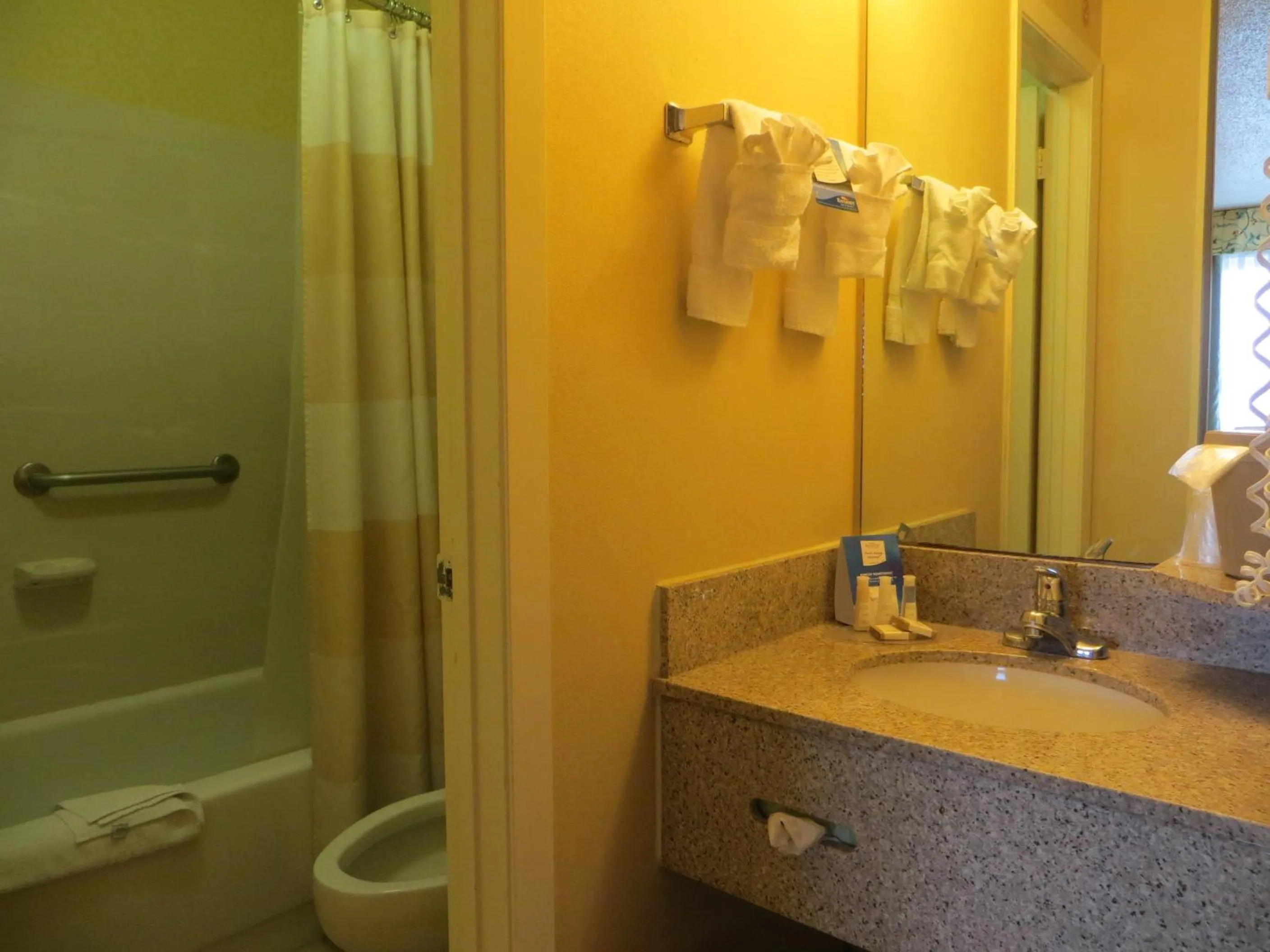 Bathroom in Staywell Inn