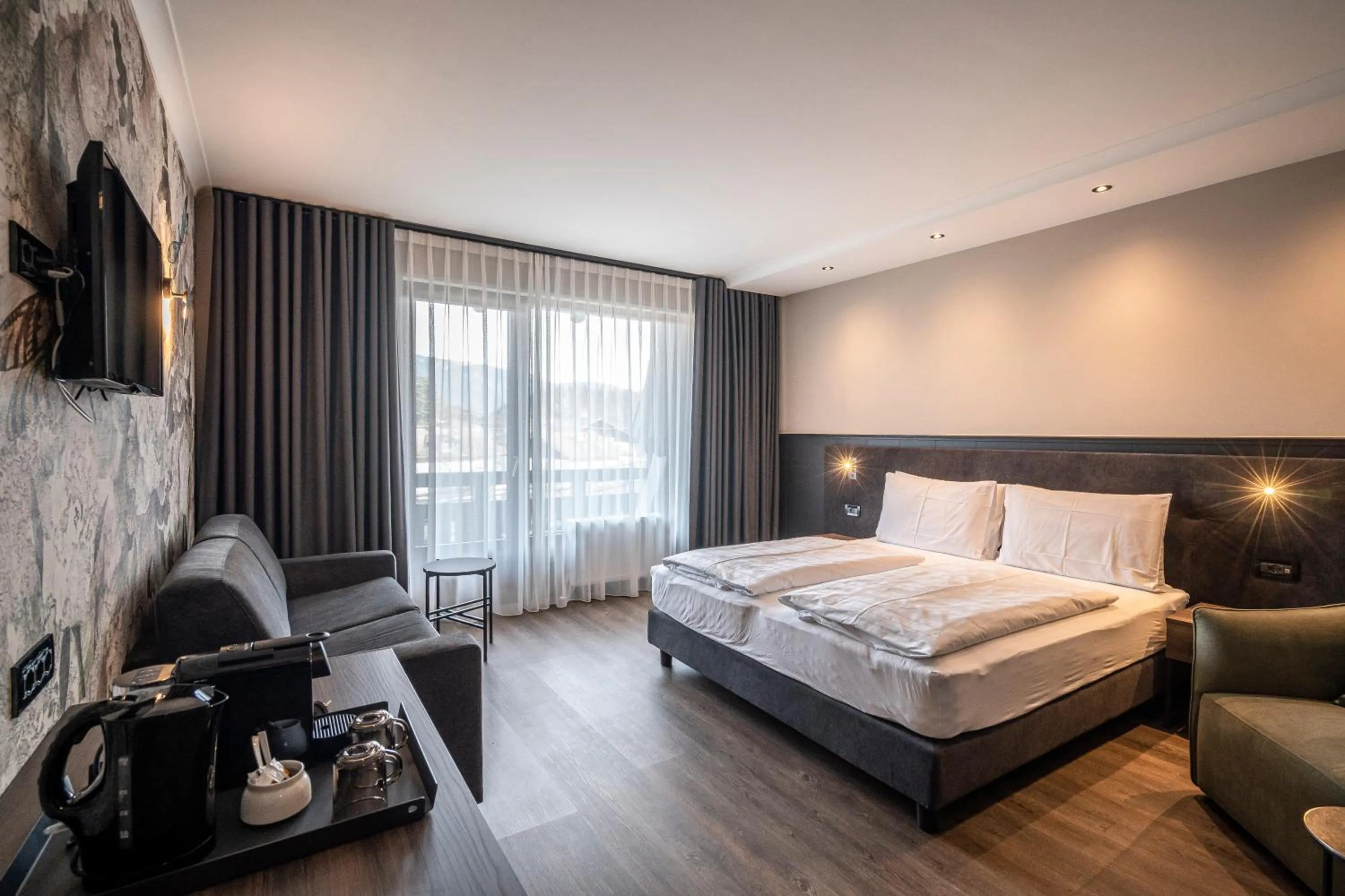 Photo of the whole room in Hotel Tirolensis