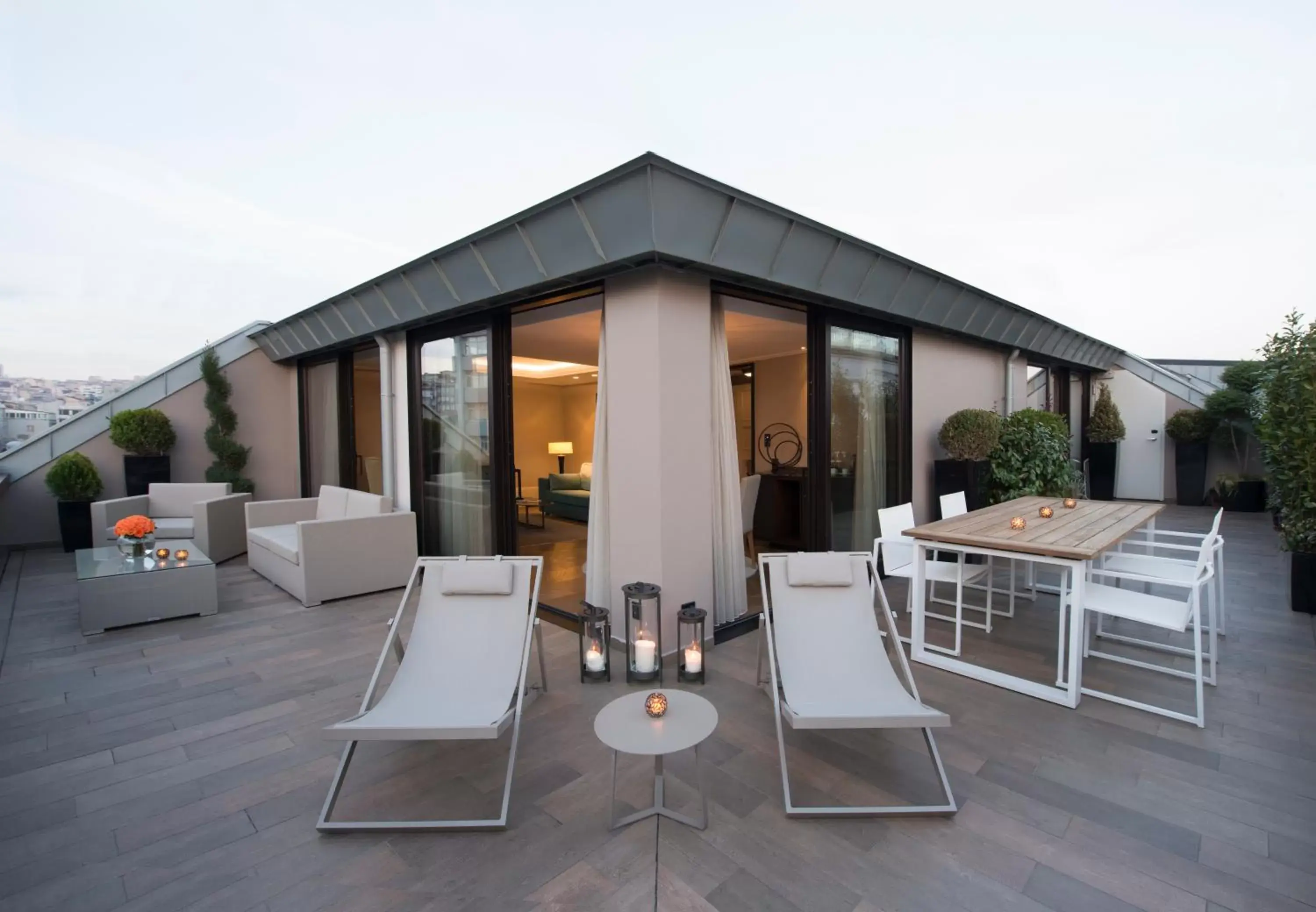 Rooftop Terrace Suite in 10 Karakoy Rooftop Terrace Suite in 10 Karakoy