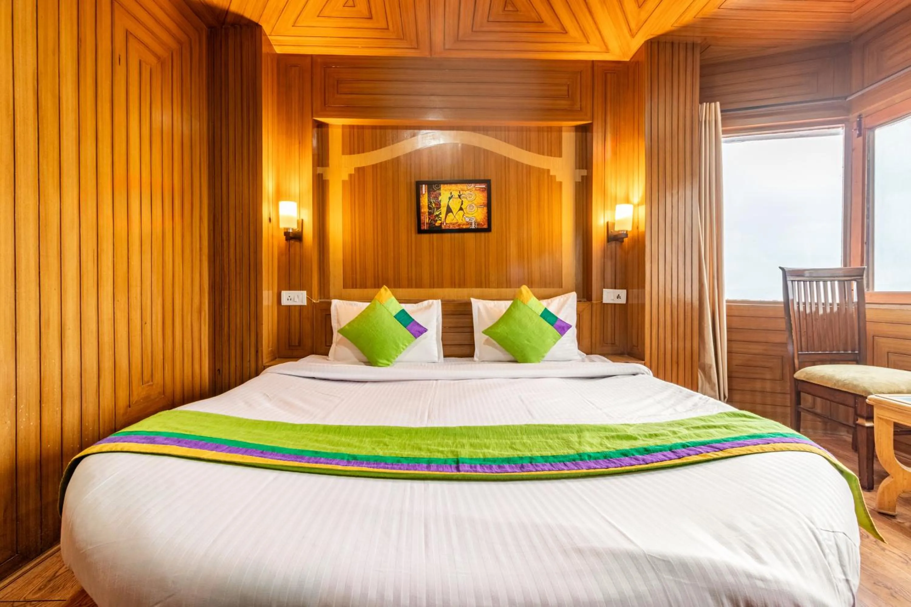 Bedroom, Bed in Treebo Trend Snow View Resort