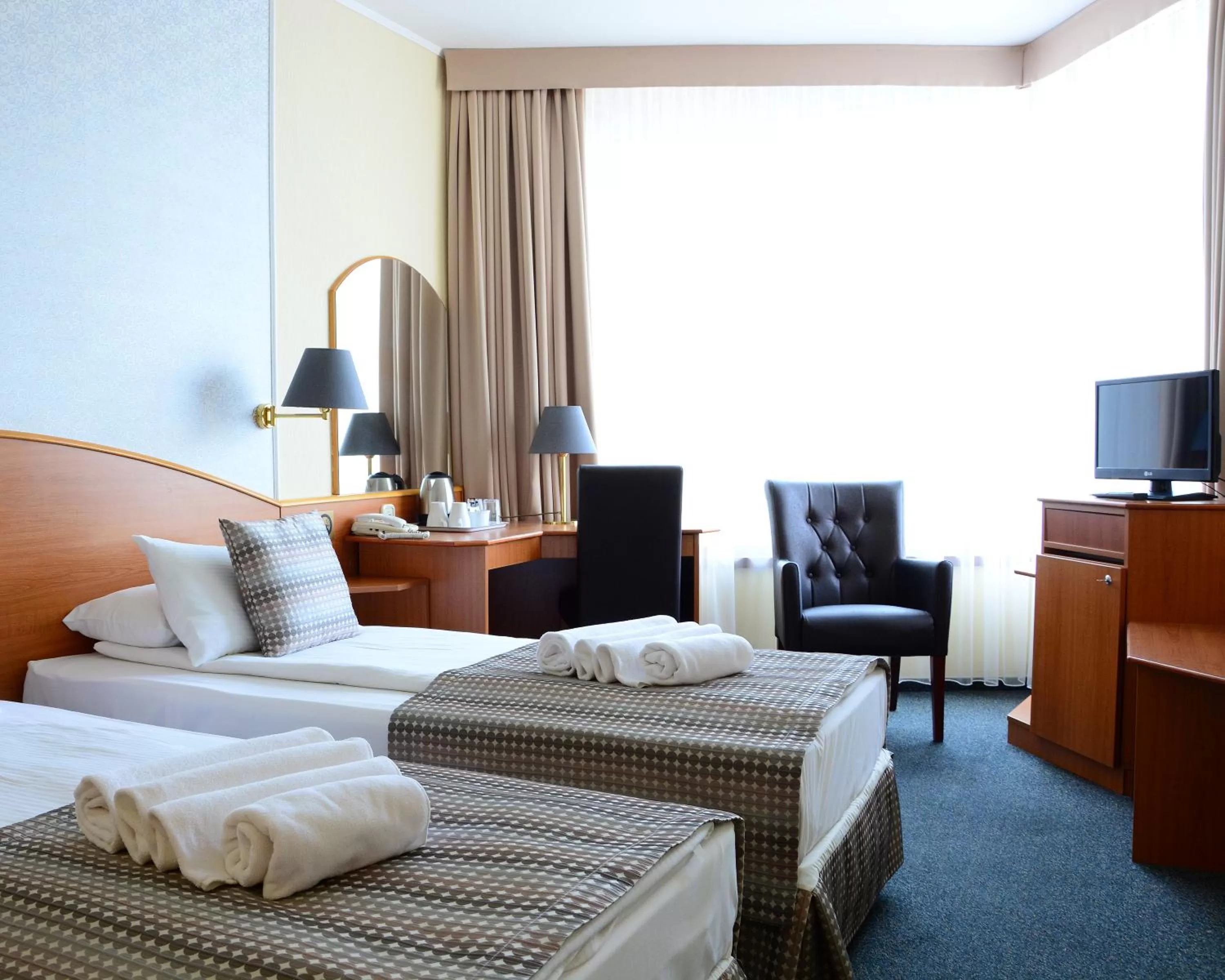 TV and multimedia, Bed in Hotel Orion