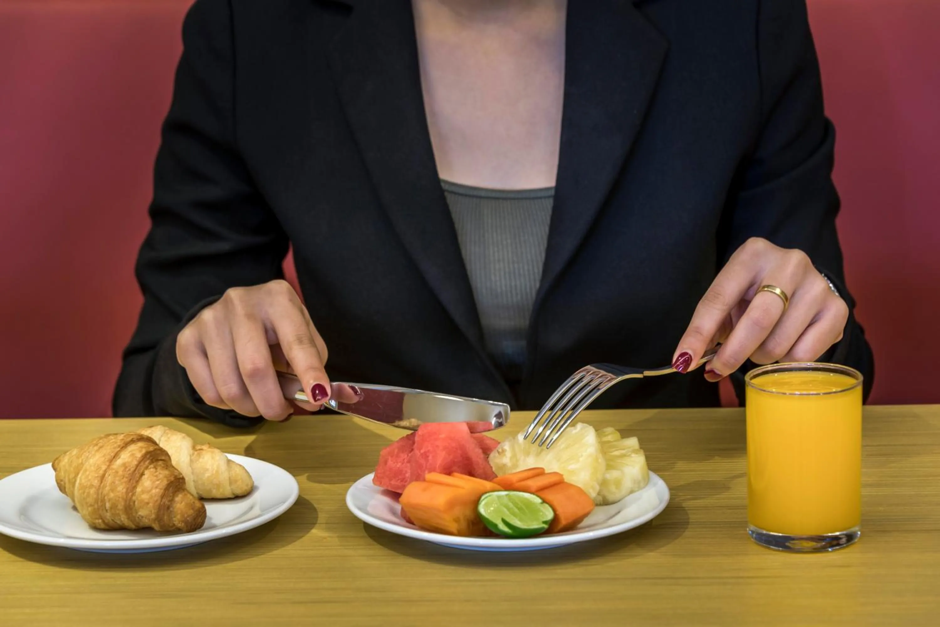 Restaurant/places to eat in ibis Bangkok IMPACT