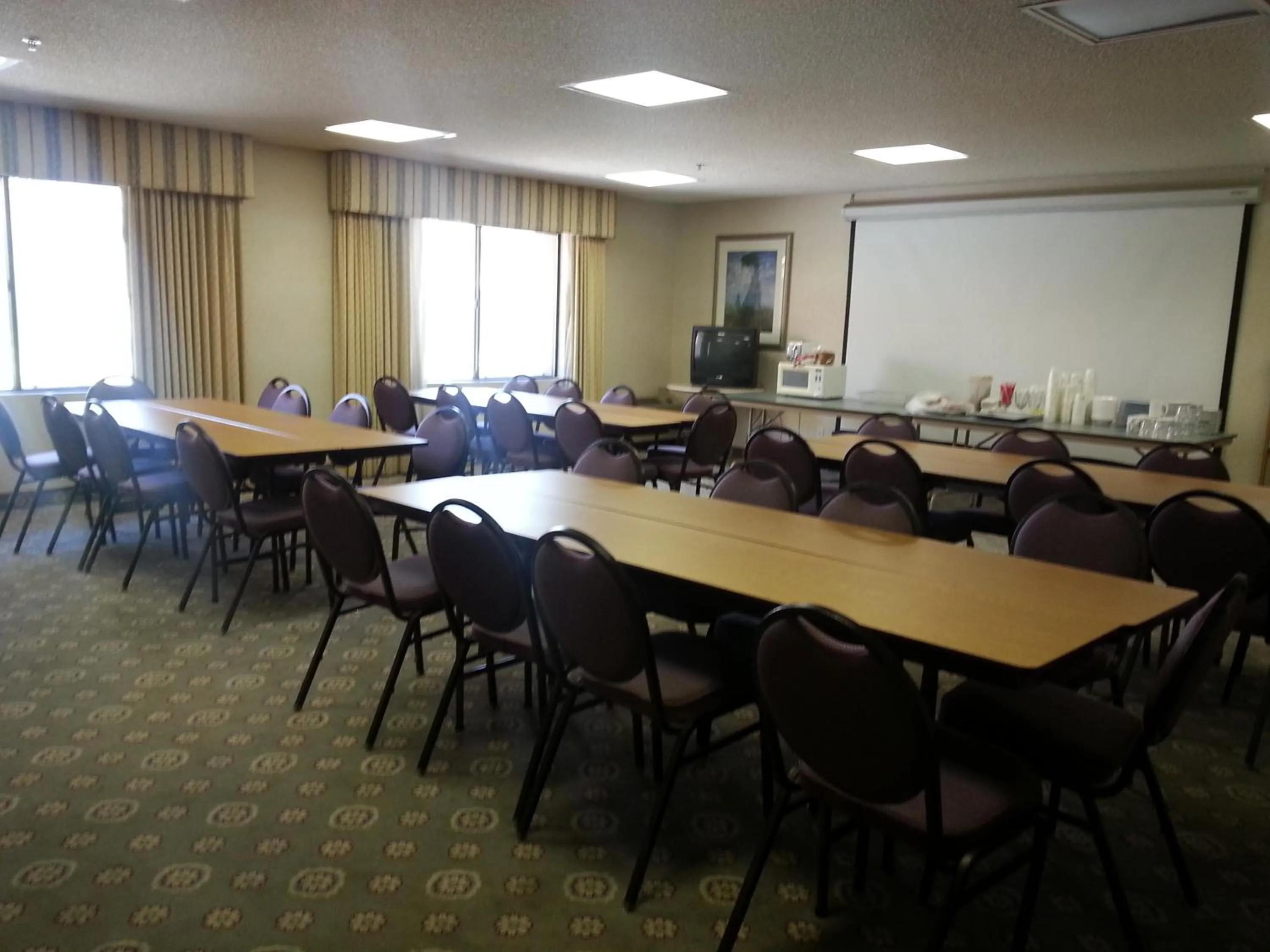Banquet/Function facilities in Motel 6 - Anaheim Hills, CA