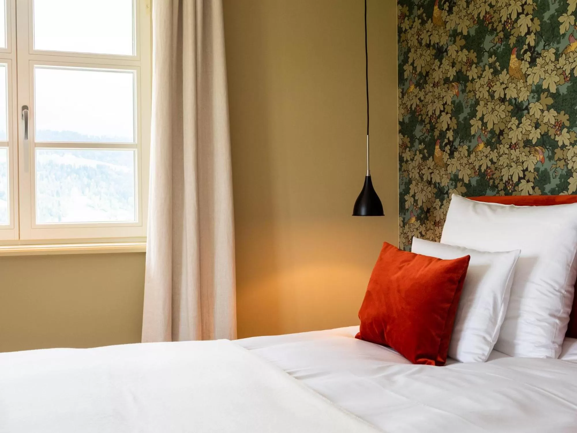 Bedroom, Bed in Alpenloge Design Hotel