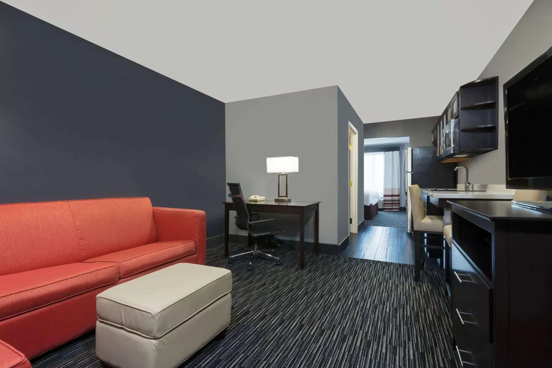 TV and multimedia in Hawthorn Extended Stay by Wyndham Columbus West