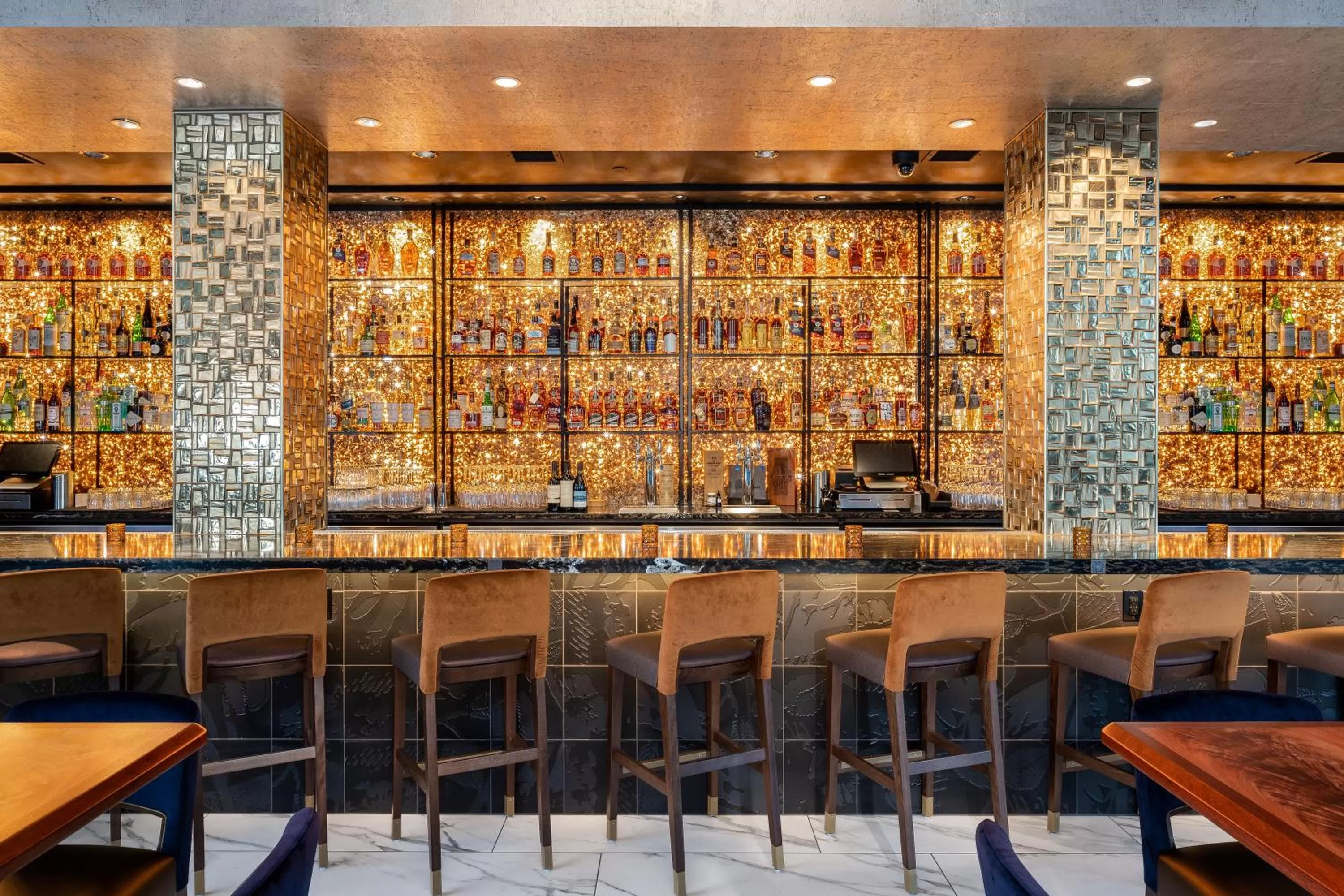 Restaurant/places to eat in Hyatt Place Knoxville/Downtown