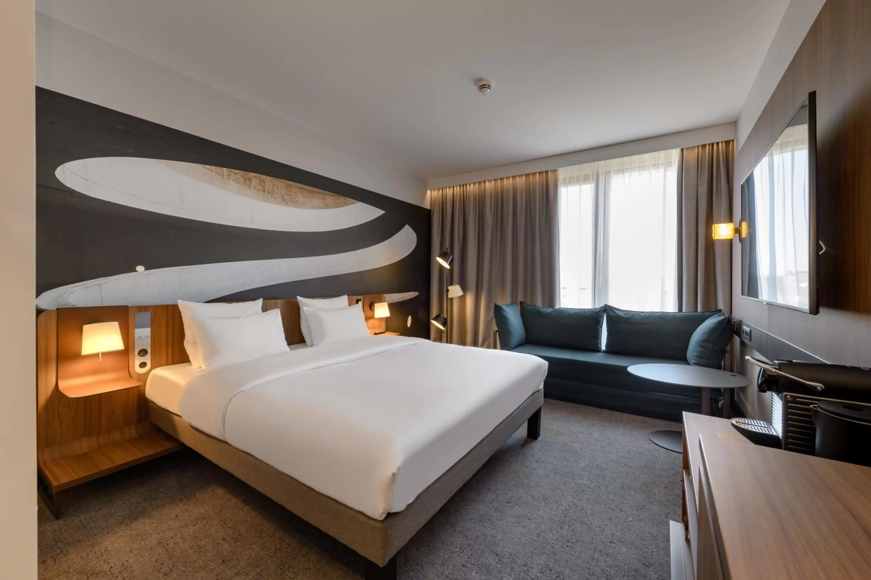 Bed in Novotel Regensburg Zentrum