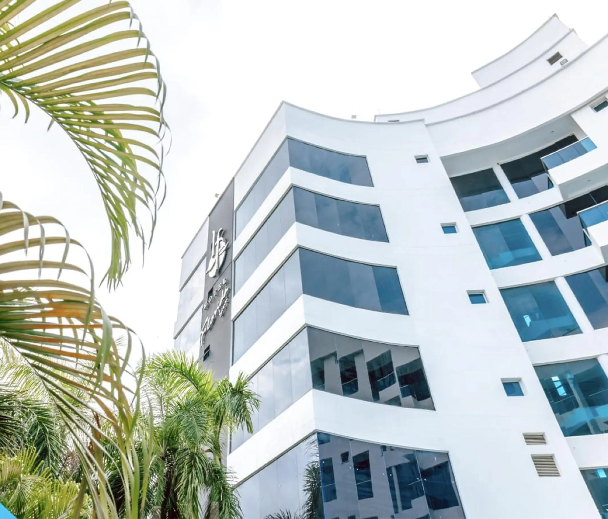Facade/entrance in Hotel Florida Sinú