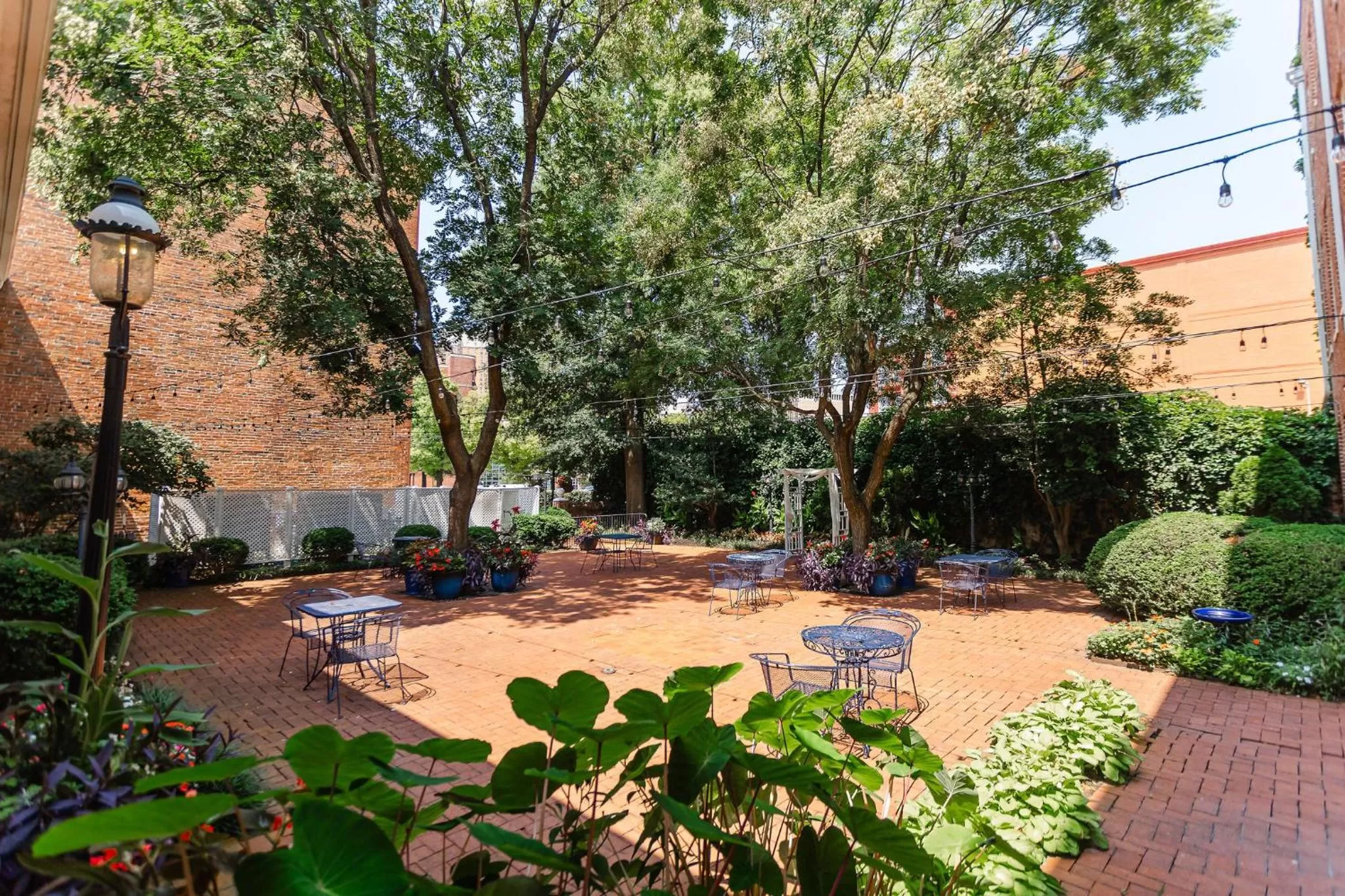 Garden in 1840s Carrollton Inn