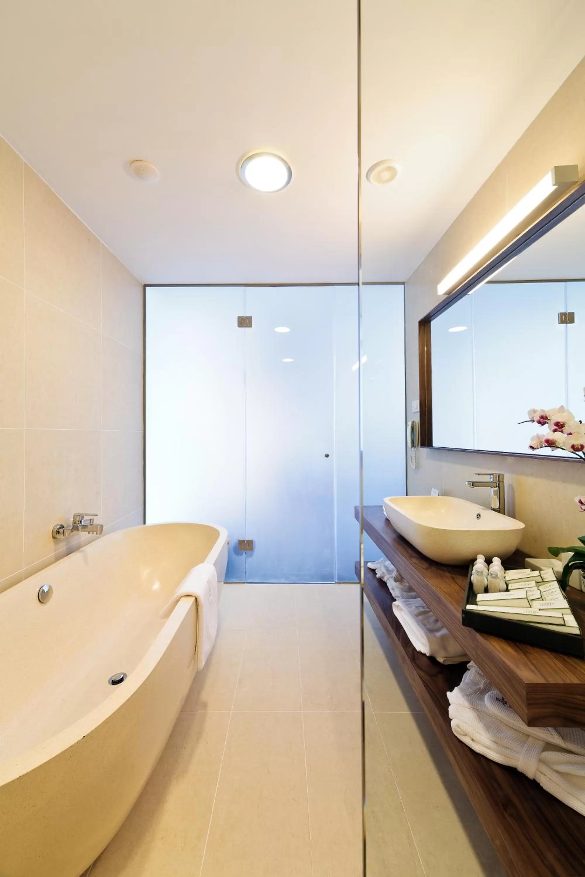 Shower in Lighthouse Golf & Spa Hotel