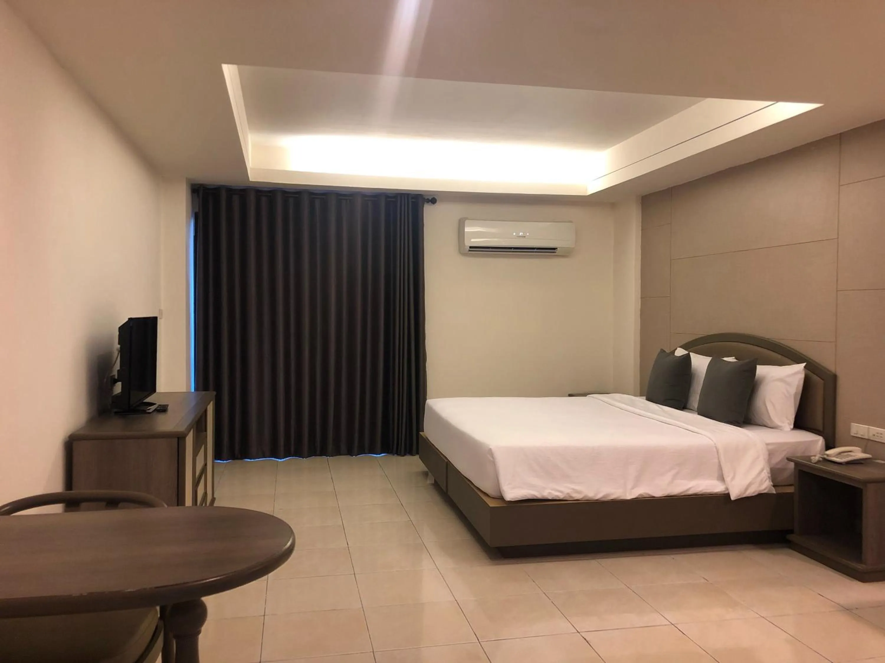 Bed in Lee Garden Bangkok