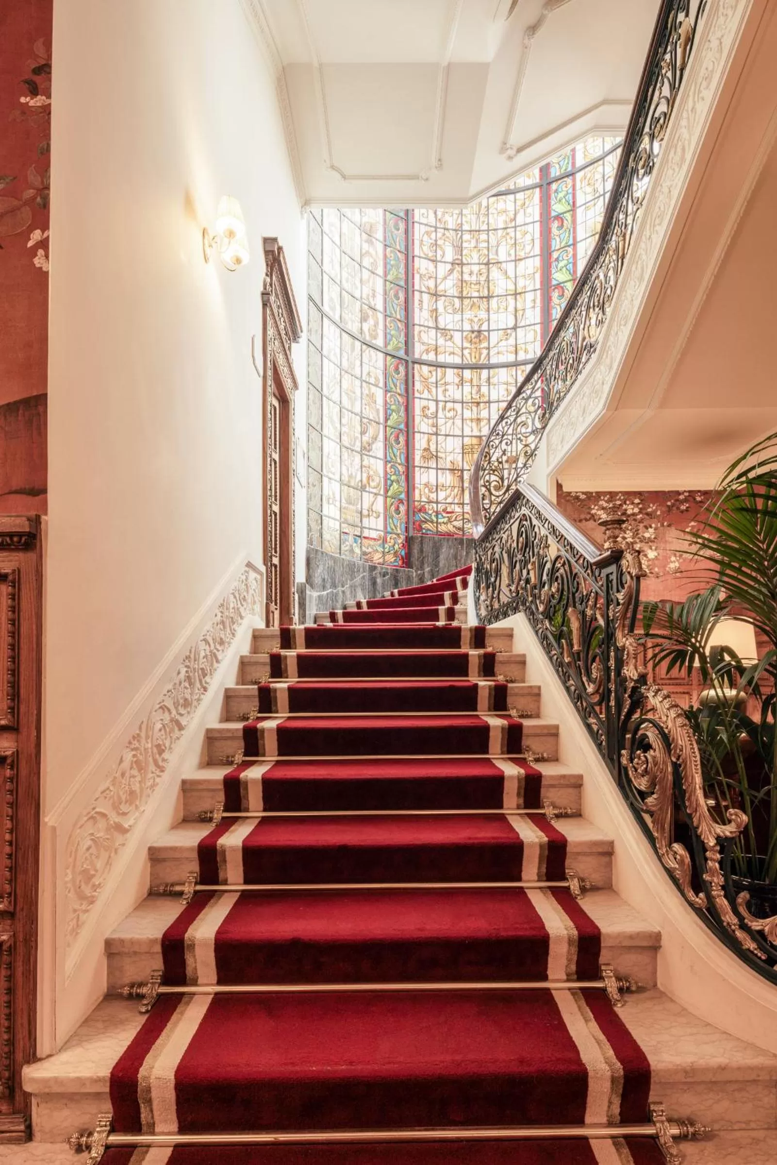 Lobby or reception in Hospes Infante Sagres Porto - Small Luxury Hotels Of The World