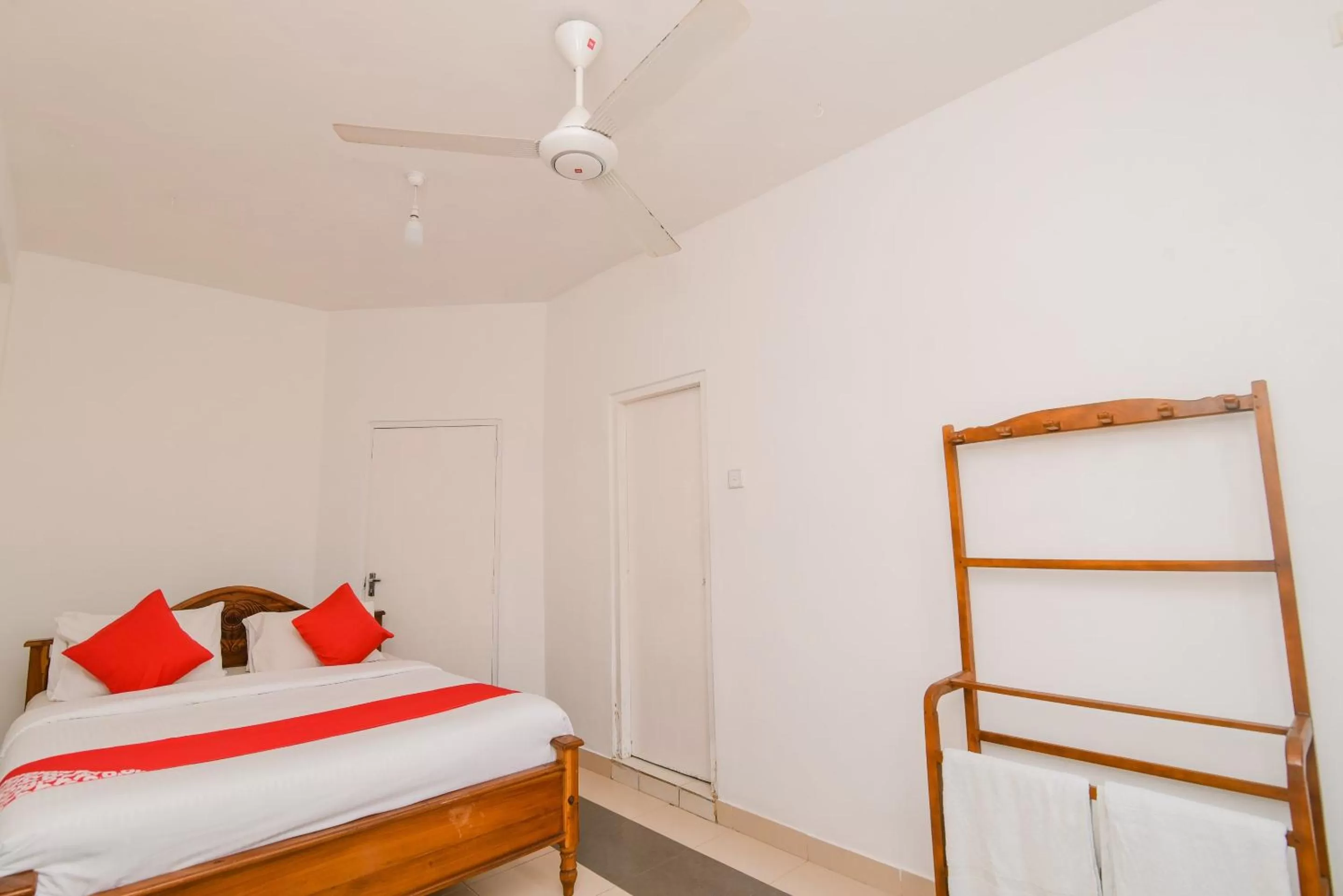 Bedroom, Bed in Blue Haven Guest House