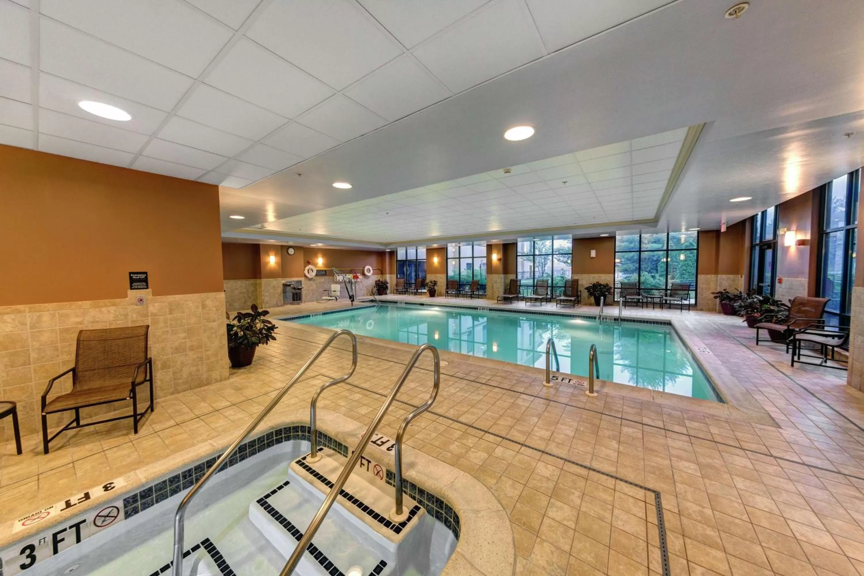 Pool view in Hampton Inn & Suites Chadds Ford