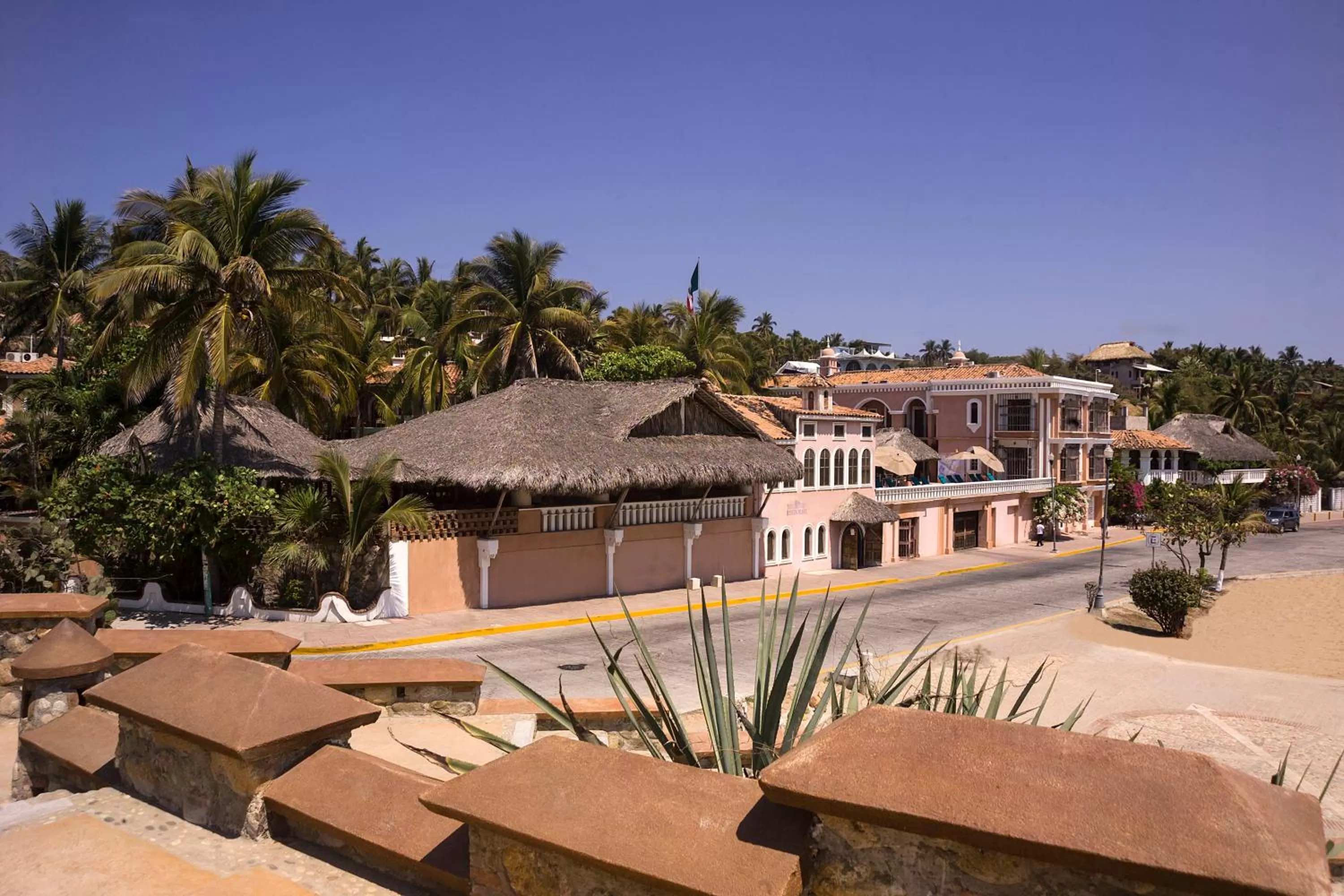 Property building in Hotel Santa Fe