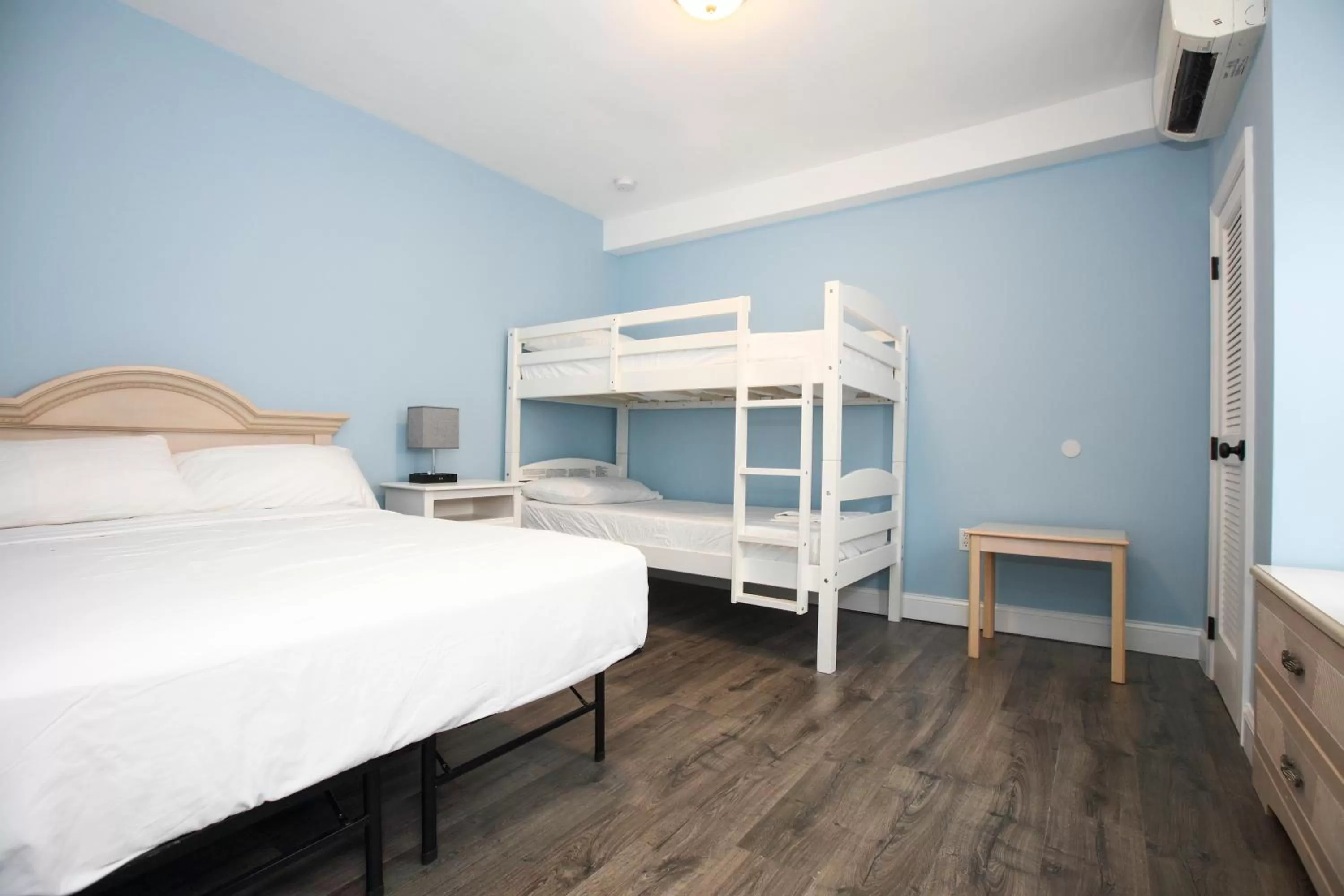 Bedroom in Garfield Beach House