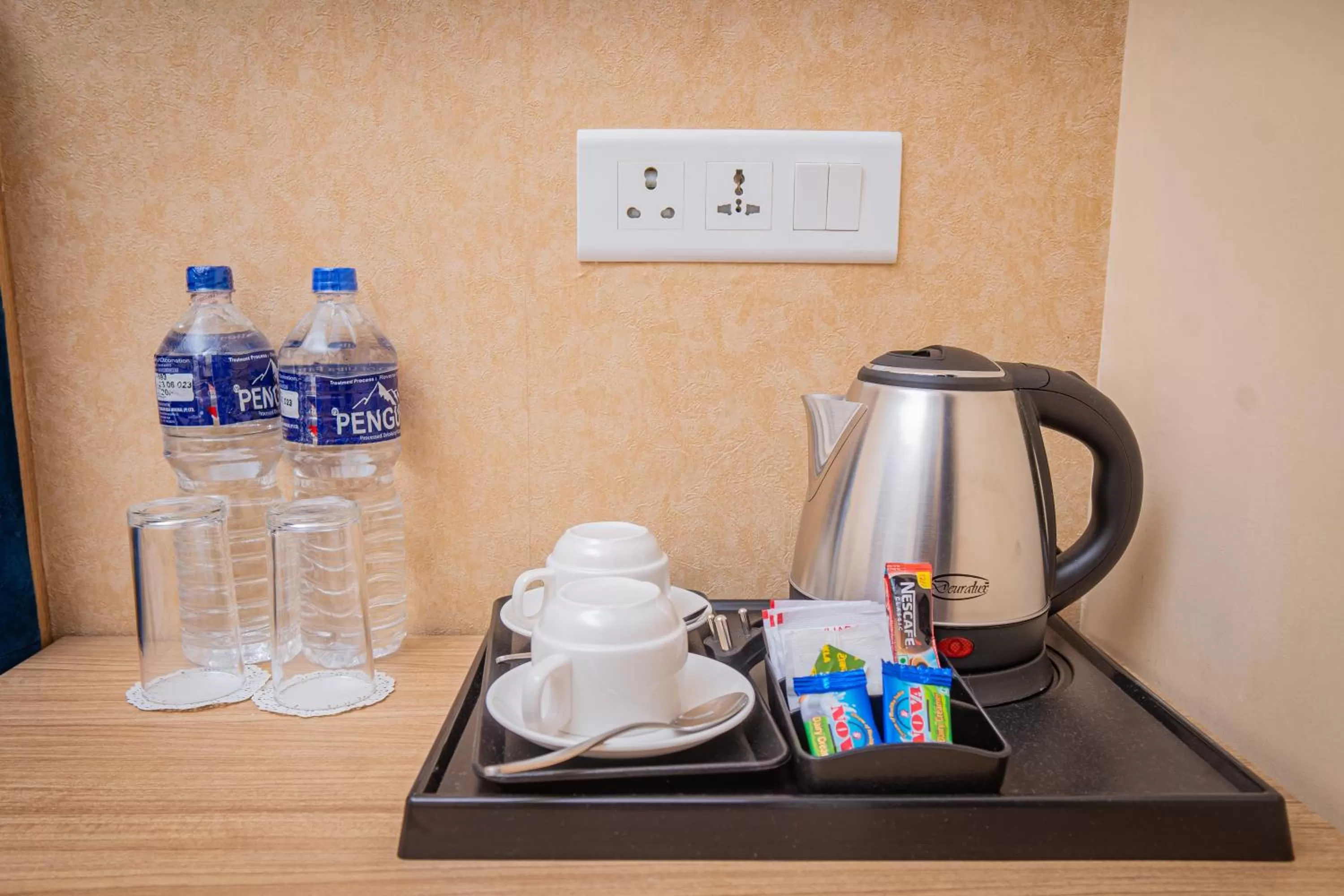 Coffee/tea facilities in Majestic Lake Front Hotel & Suites