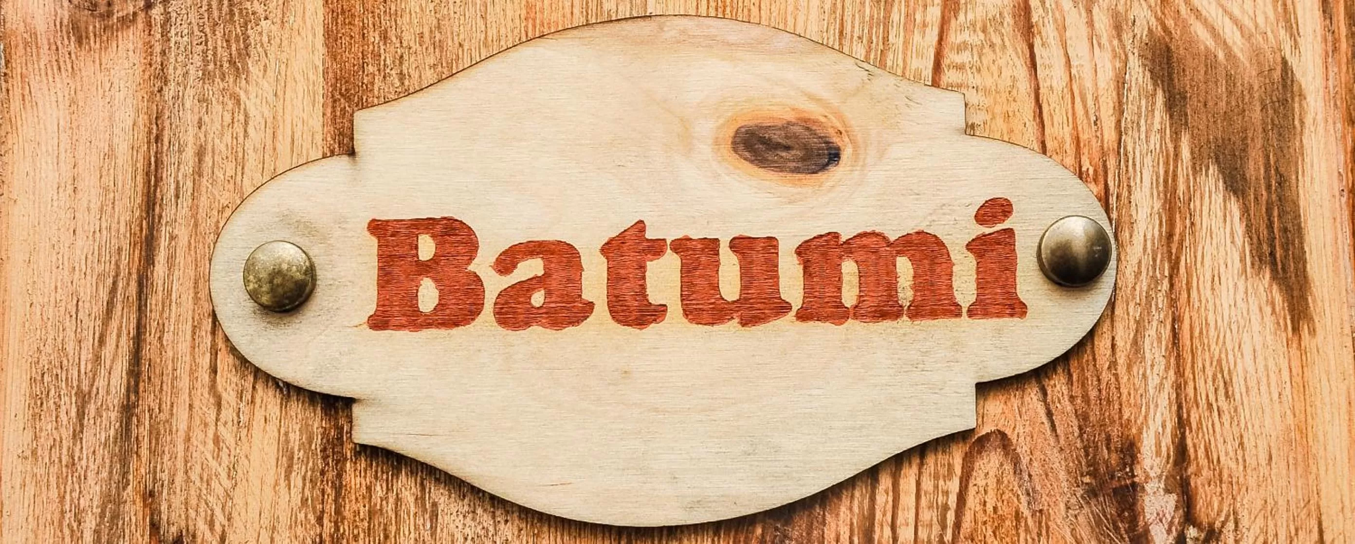 Decorative detail in Palm Hotel