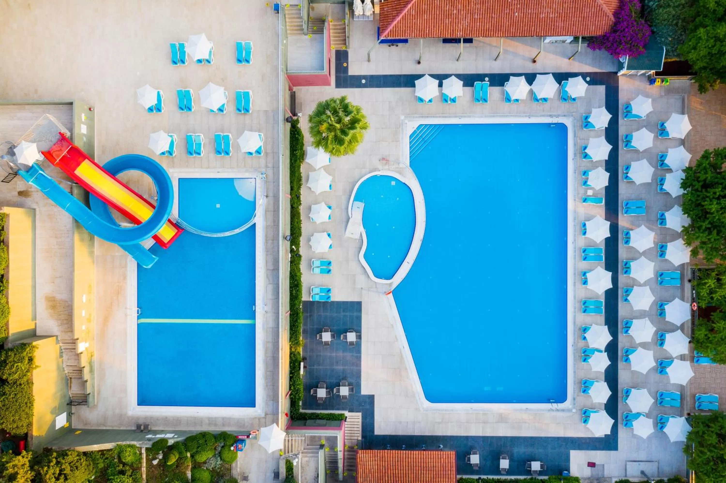 Swimming pool in Labranda Mares Marmaris Hotel