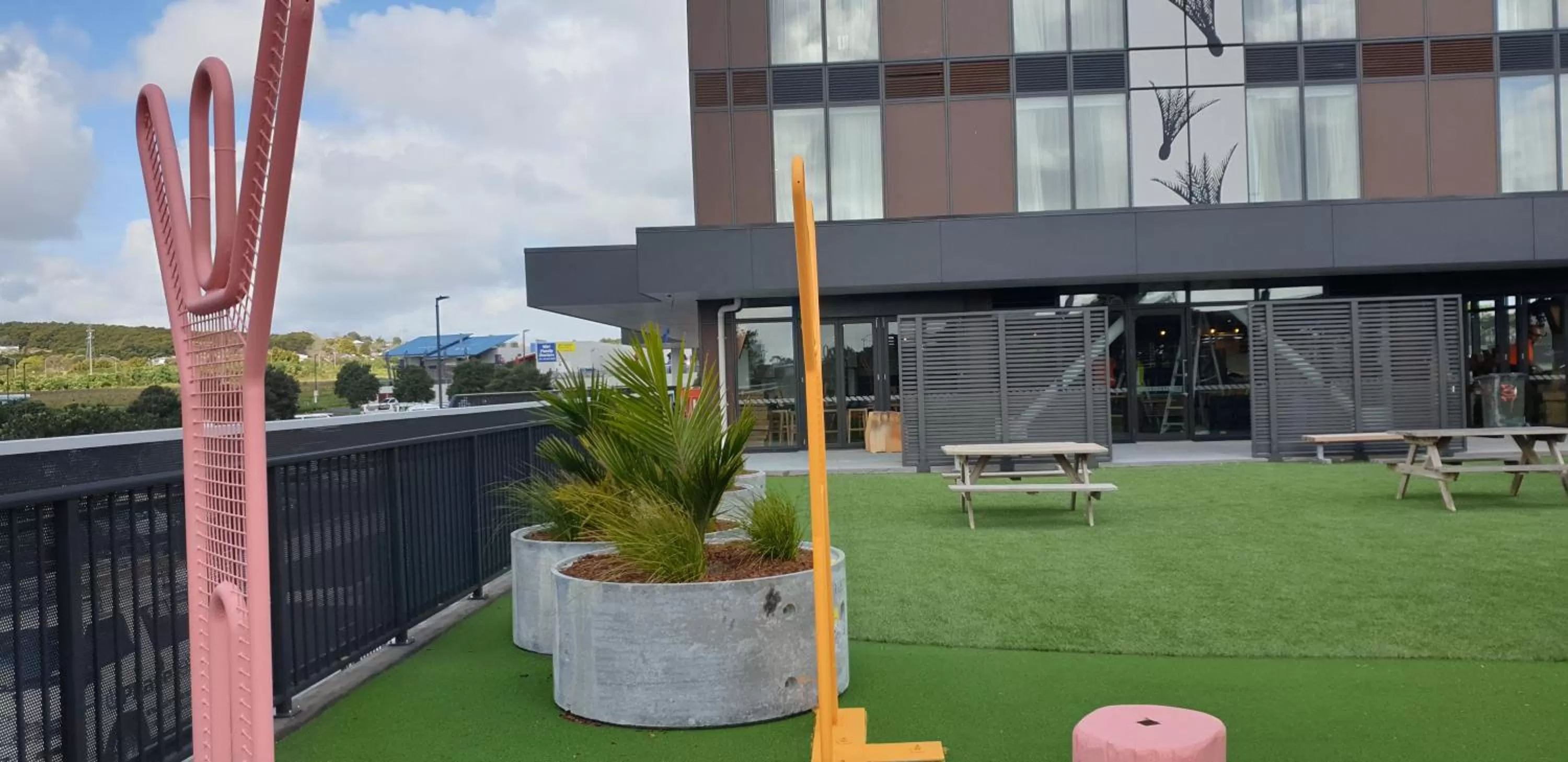 Restaurant/places to eat in Ramada Suites by Wyndham Auckland Manukau Pacfic Centre