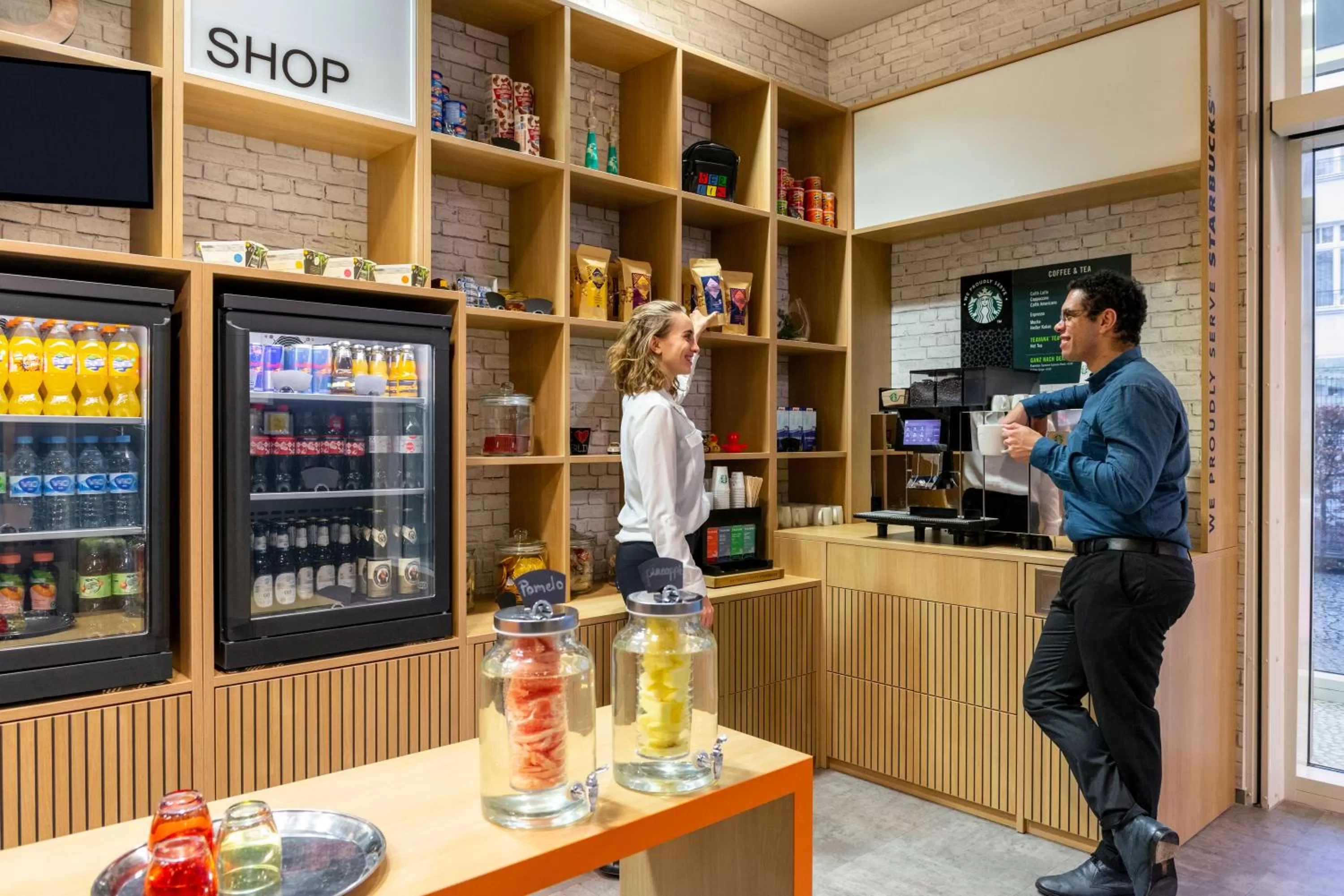 On-site shops in Aparthotel Adagio Berlin Kurfürstendamm