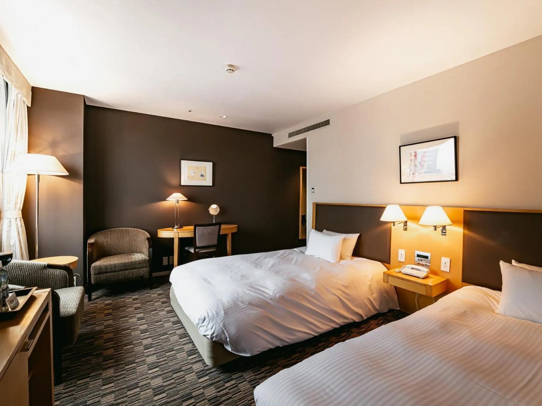 Superior Twin Room - Non-Smoking in Oarks Canal Park Hotel Toyama