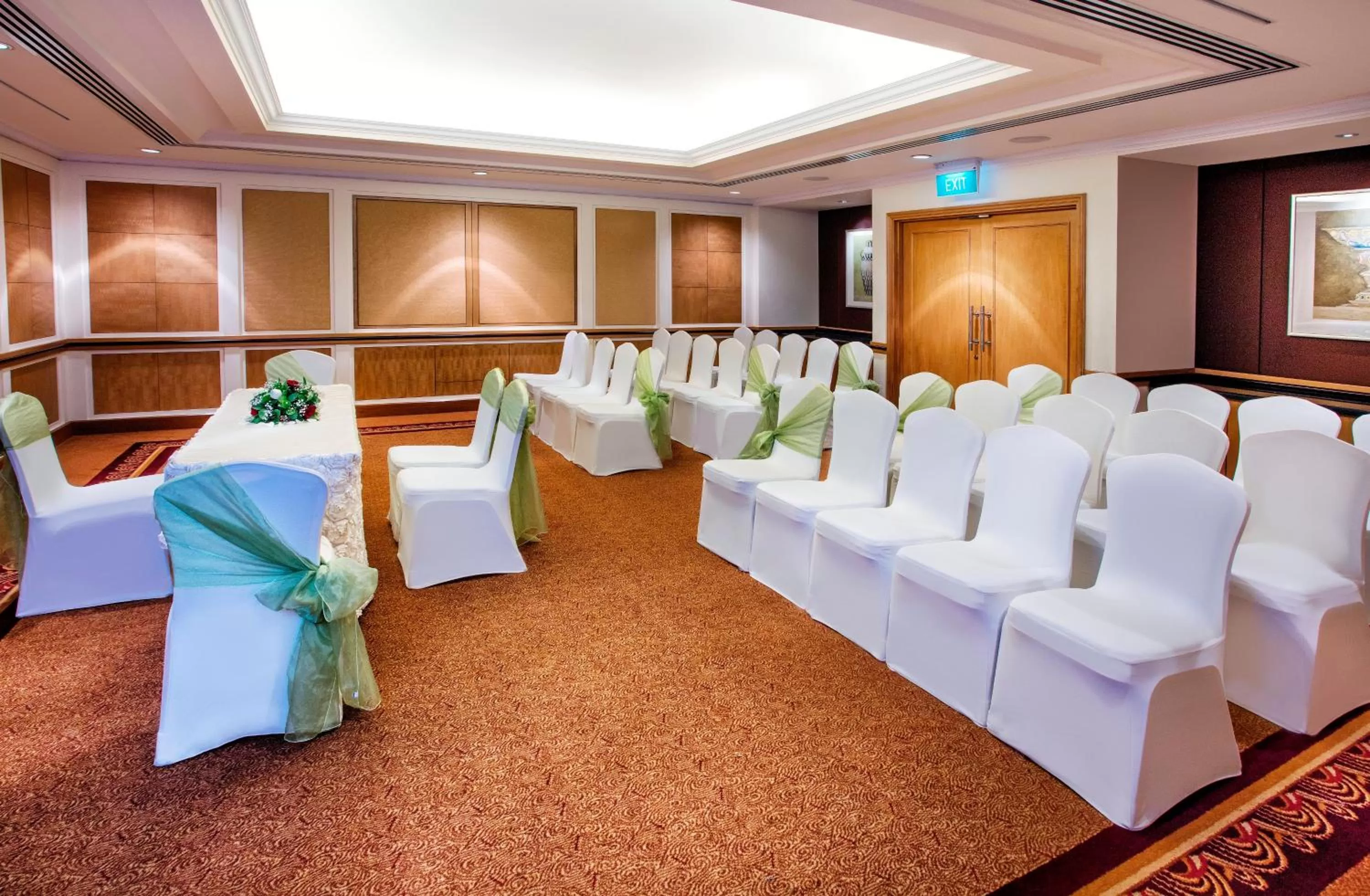 Meeting/conference room in Holiday Inn Singapore Orchard City Centre by IHG