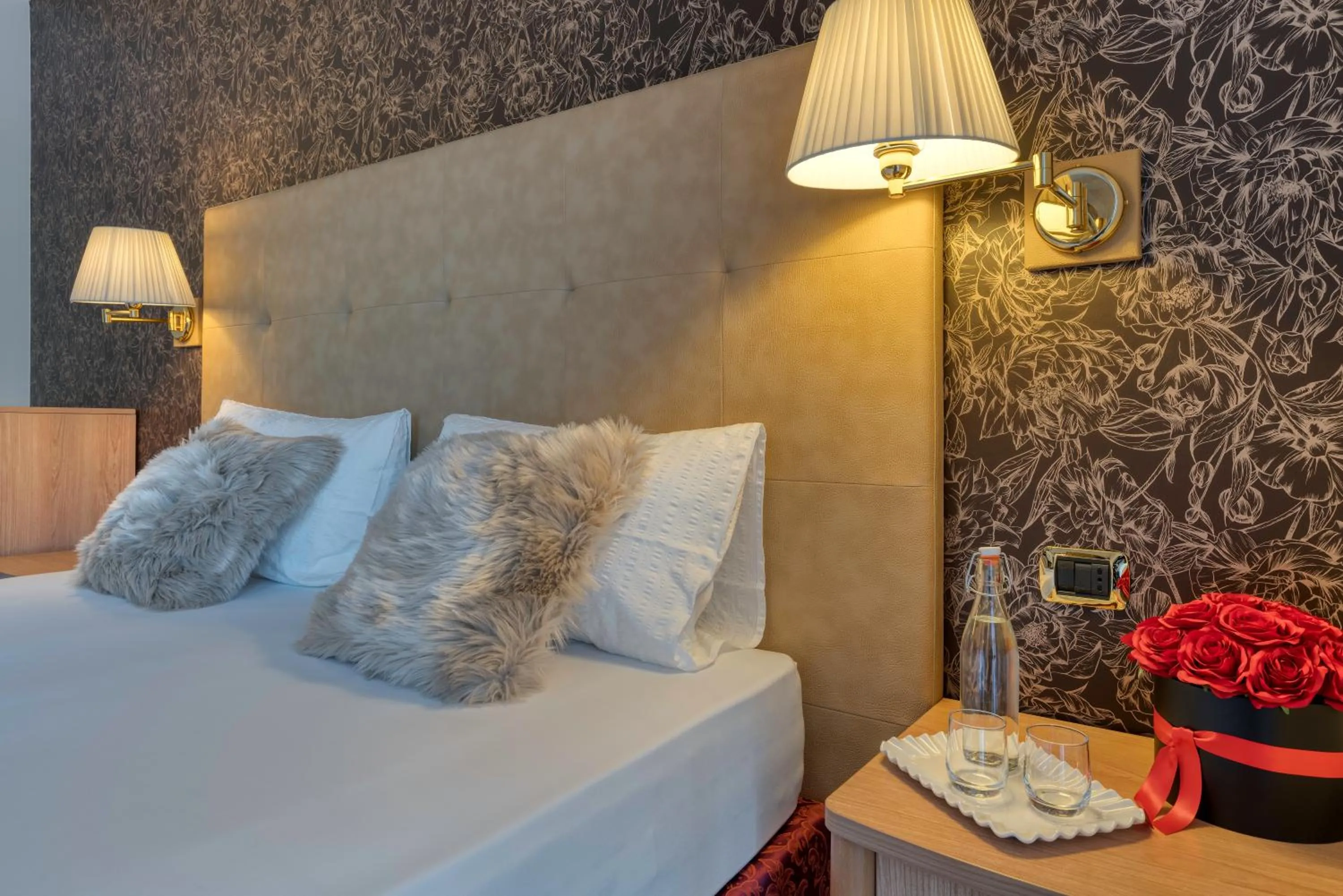 Photo of the whole room, Bed in Hotel Sporting Trento