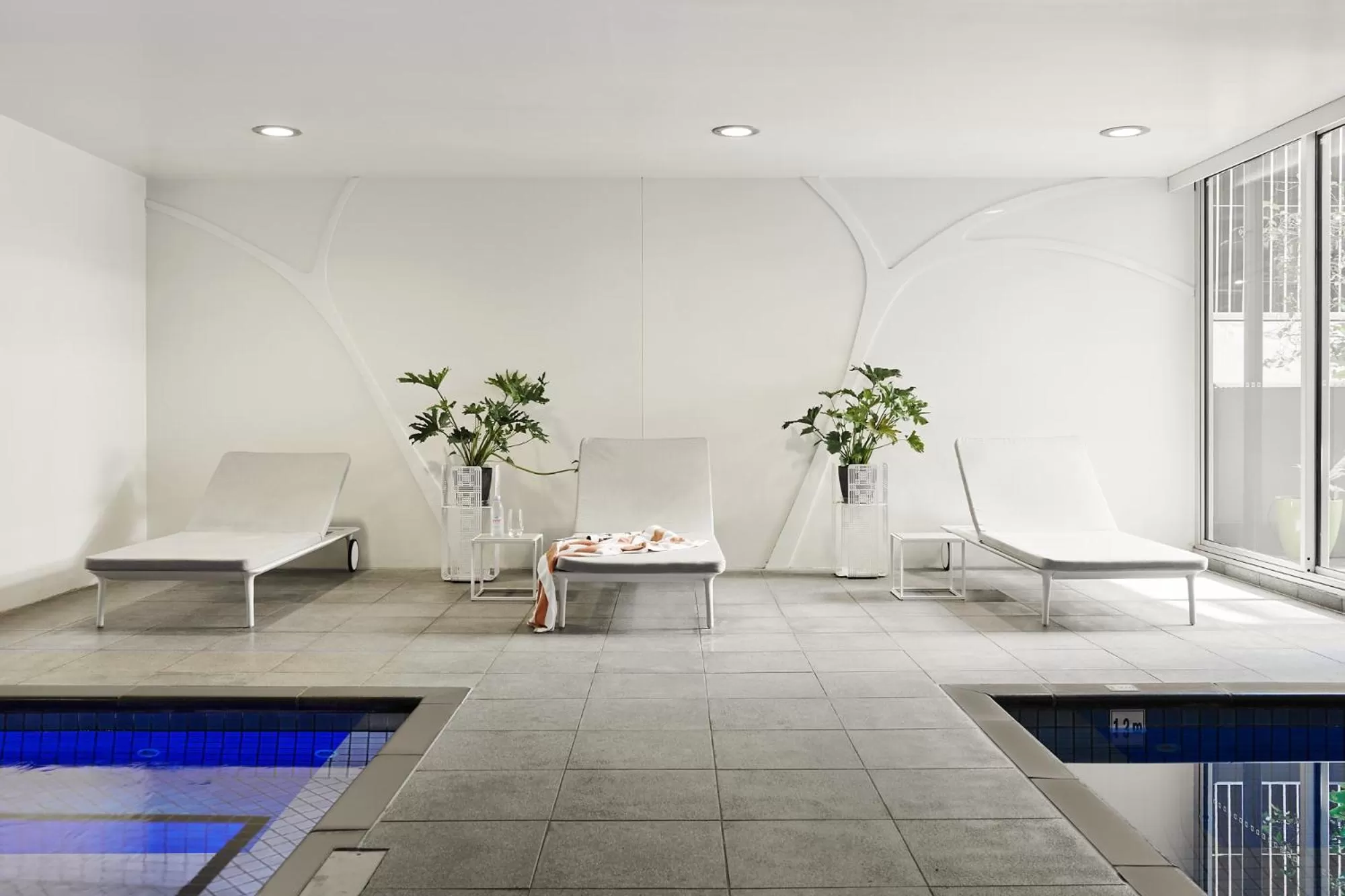 Swimming pool in Pullman Adelaide