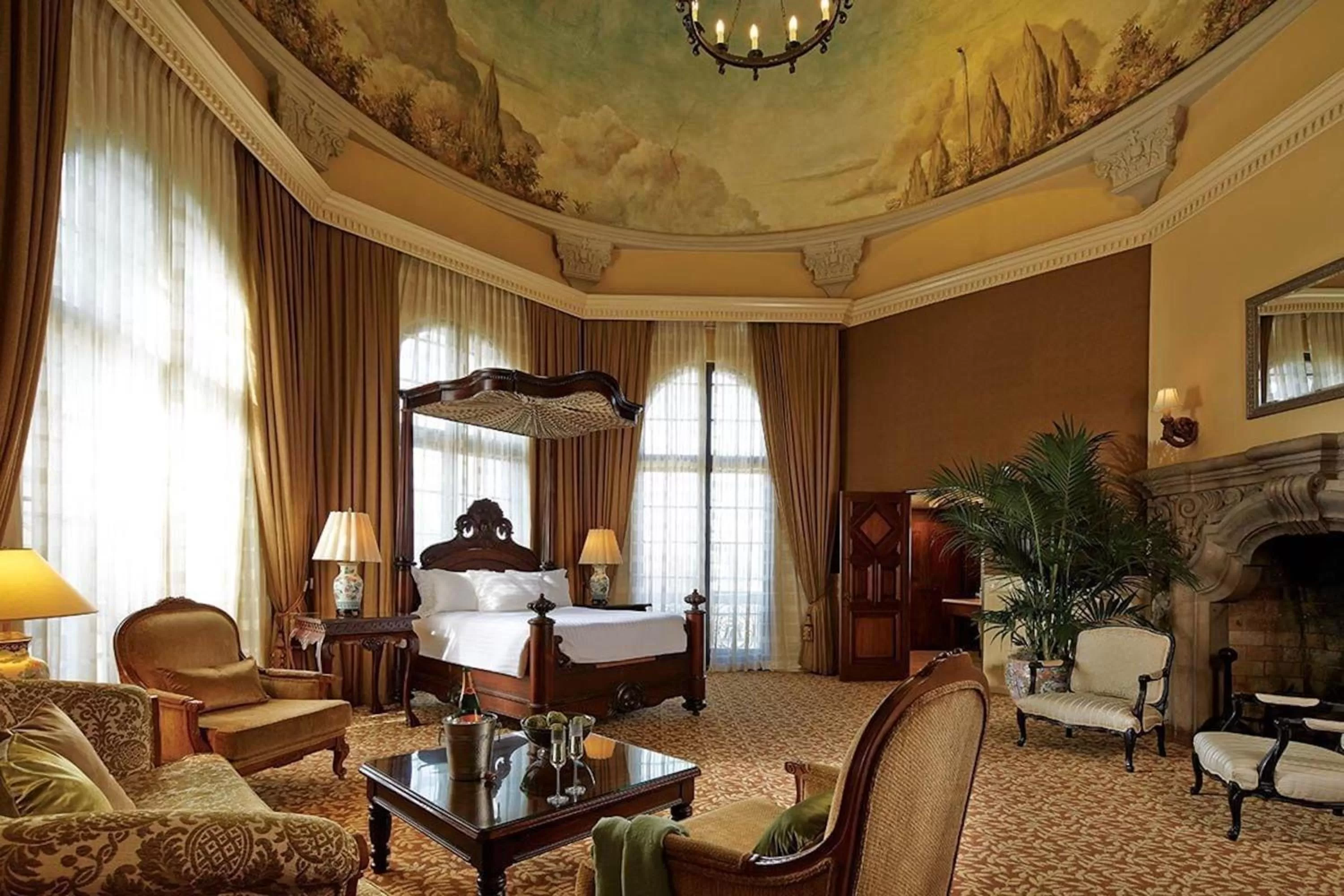 Living room in The Mission Inn Hotel and Spa