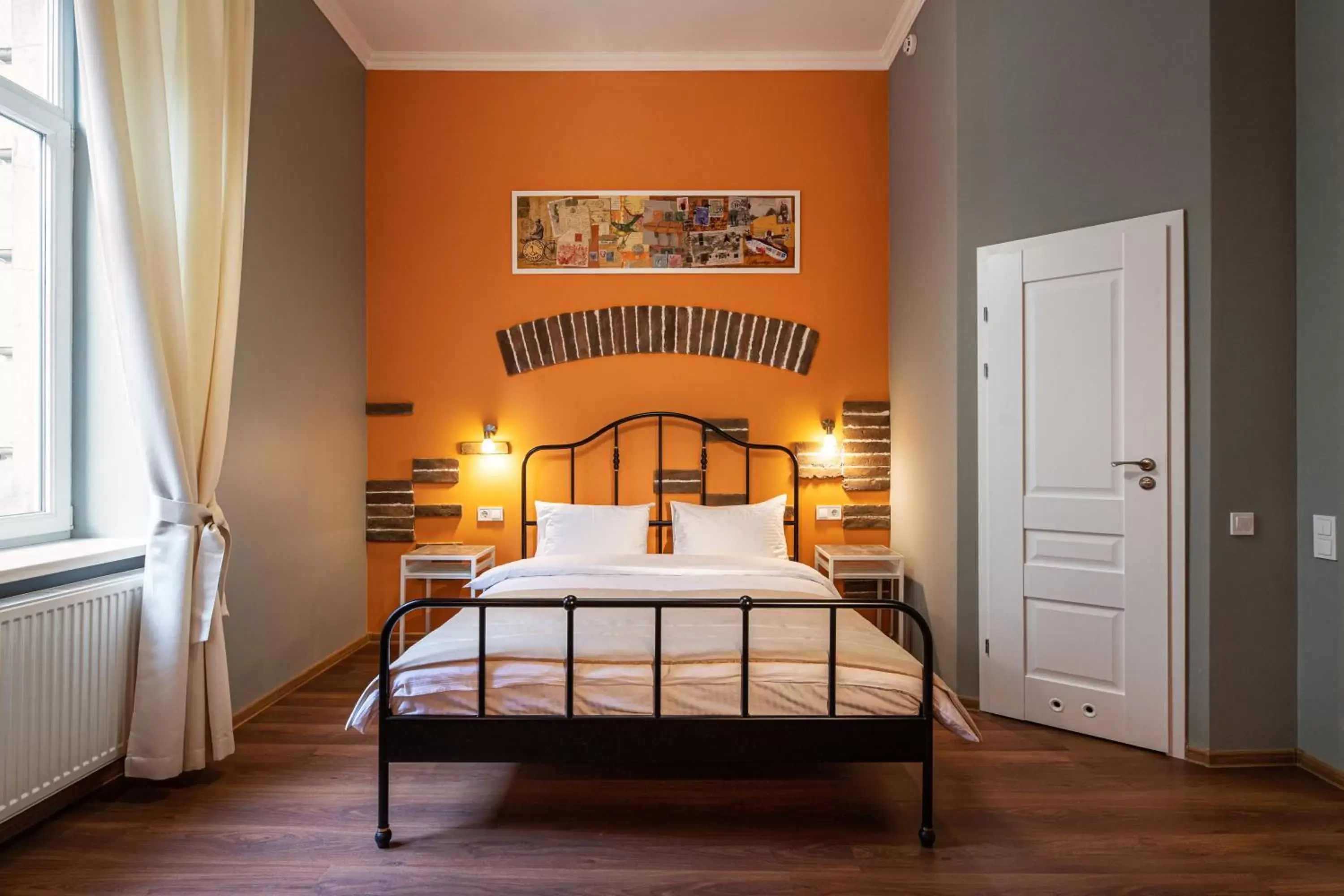 Large Double Room in Post House Rooms Large Double Room in Post House Rooms