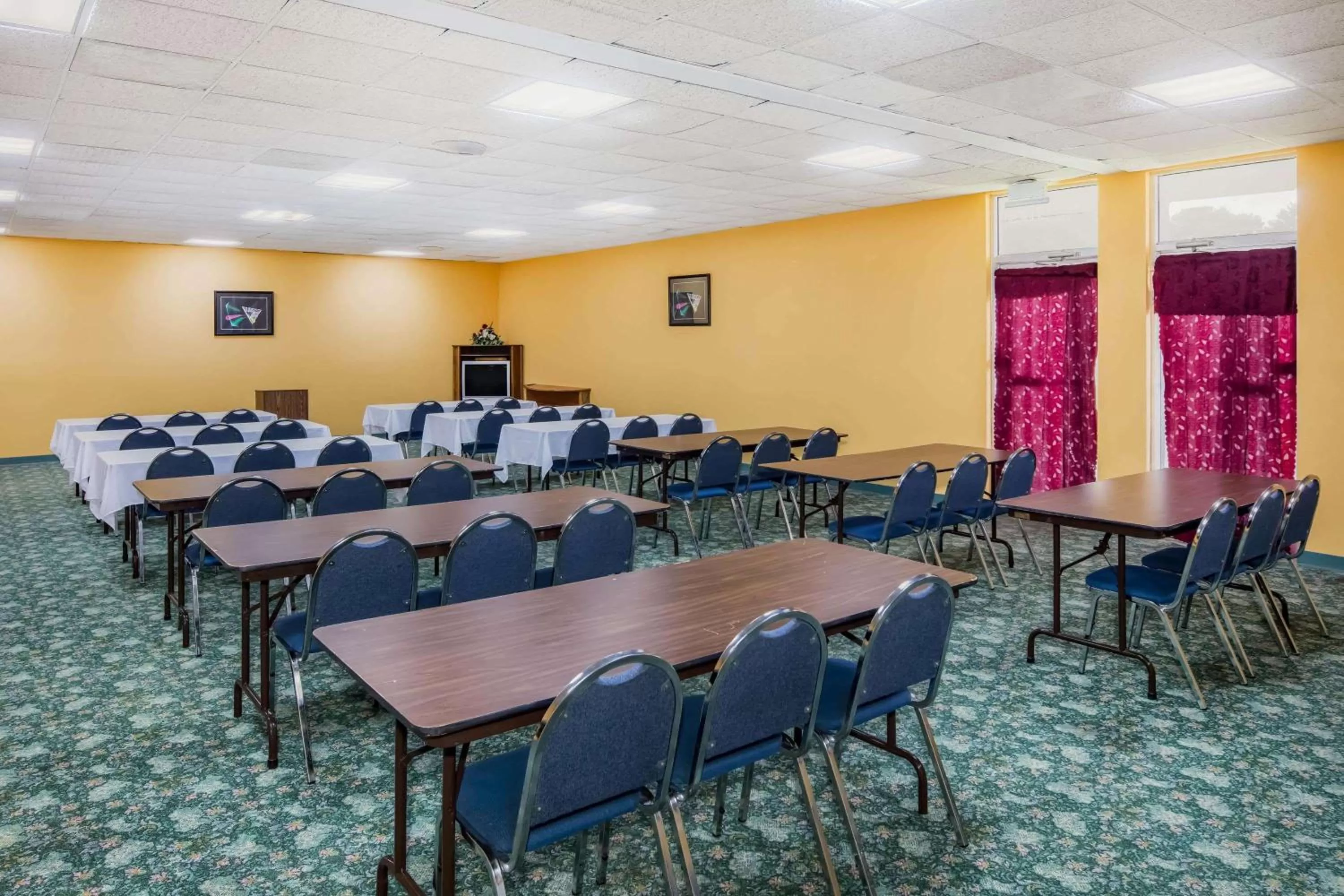 On site in Super 8 by Wyndham Gaffney