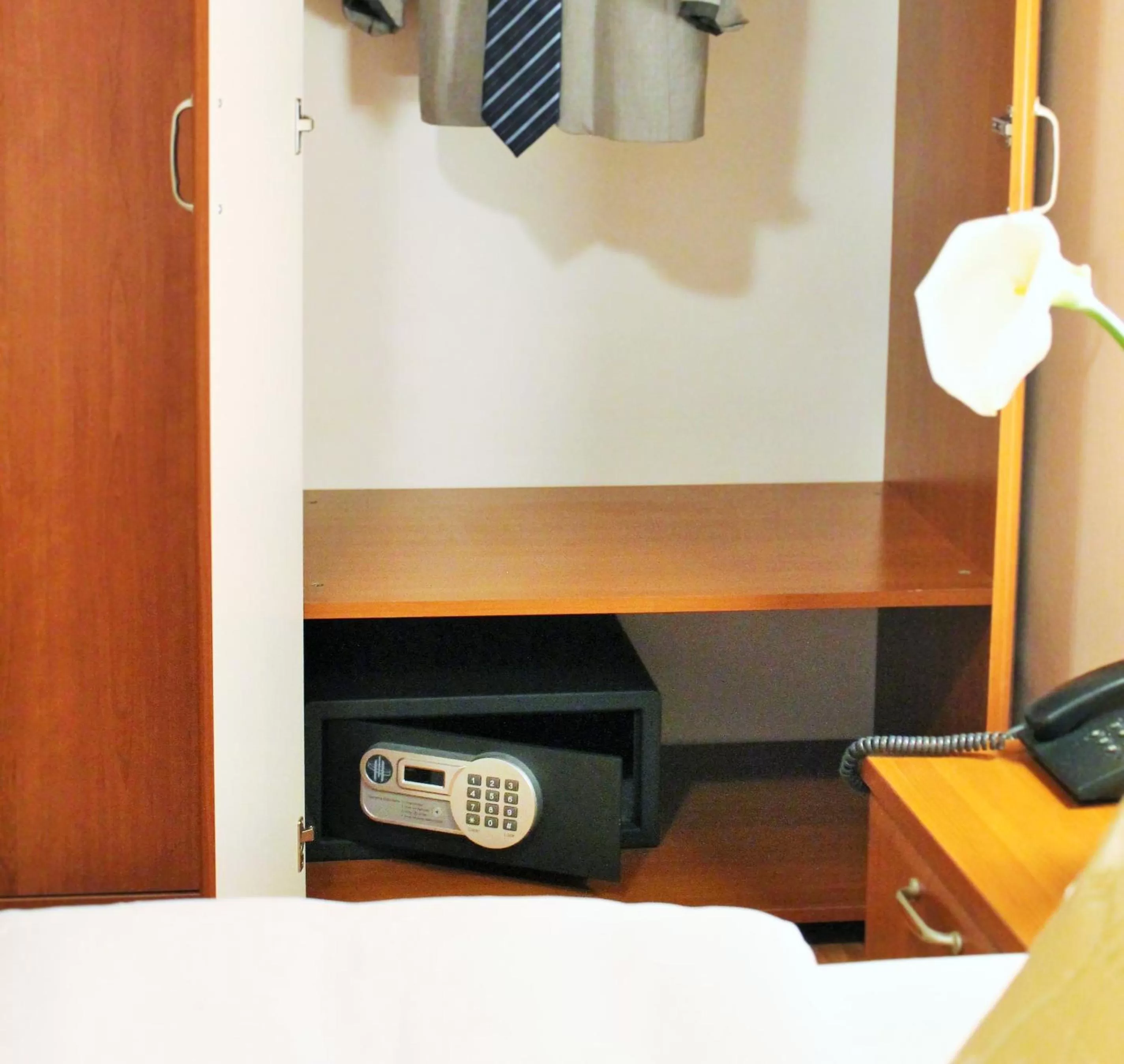 Other, Bed in Hotel Rex