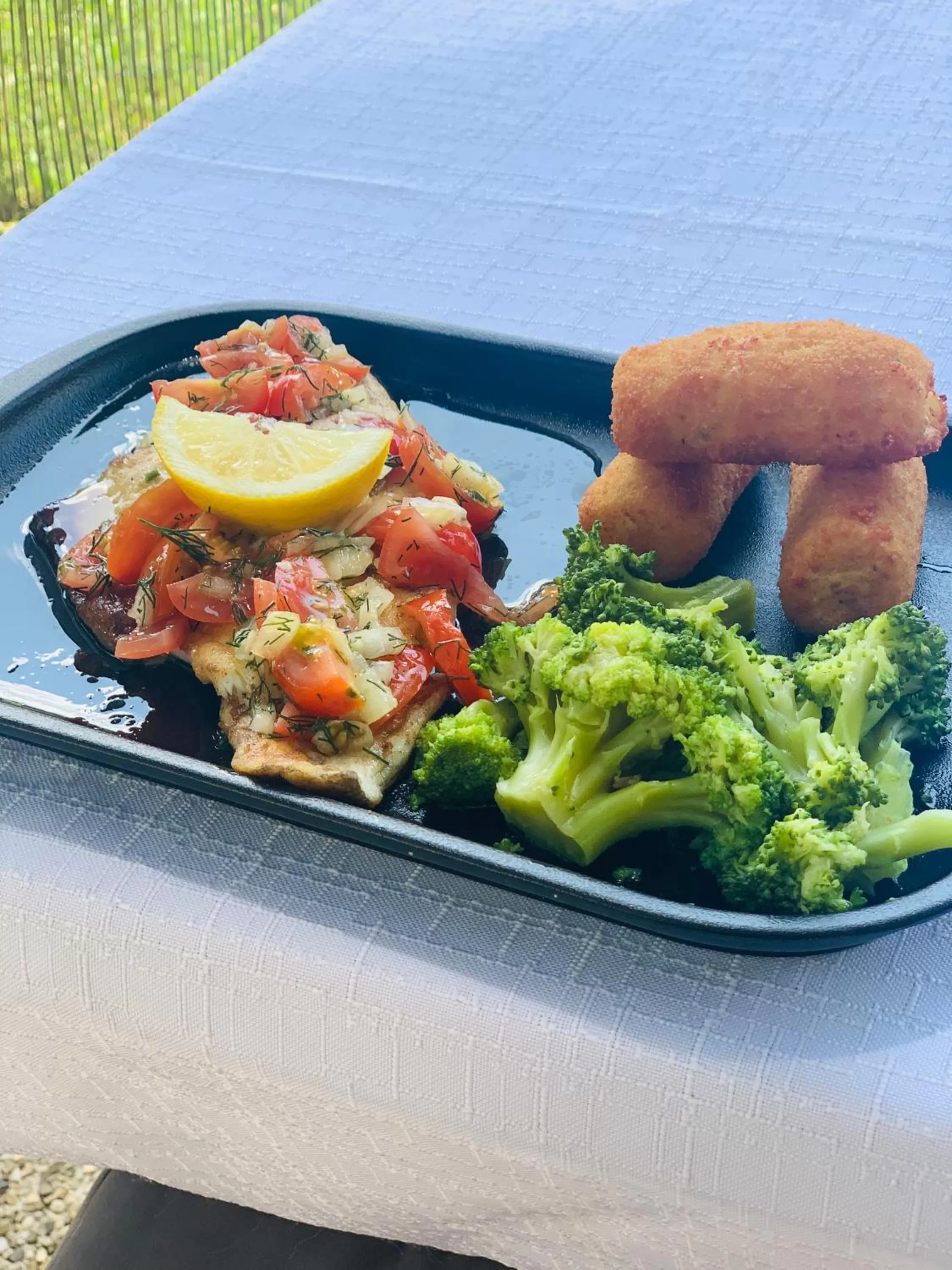 Restaurant/places to eat in The Originals City, Hôtel Annecy Aéroport (Inter-Hotel)