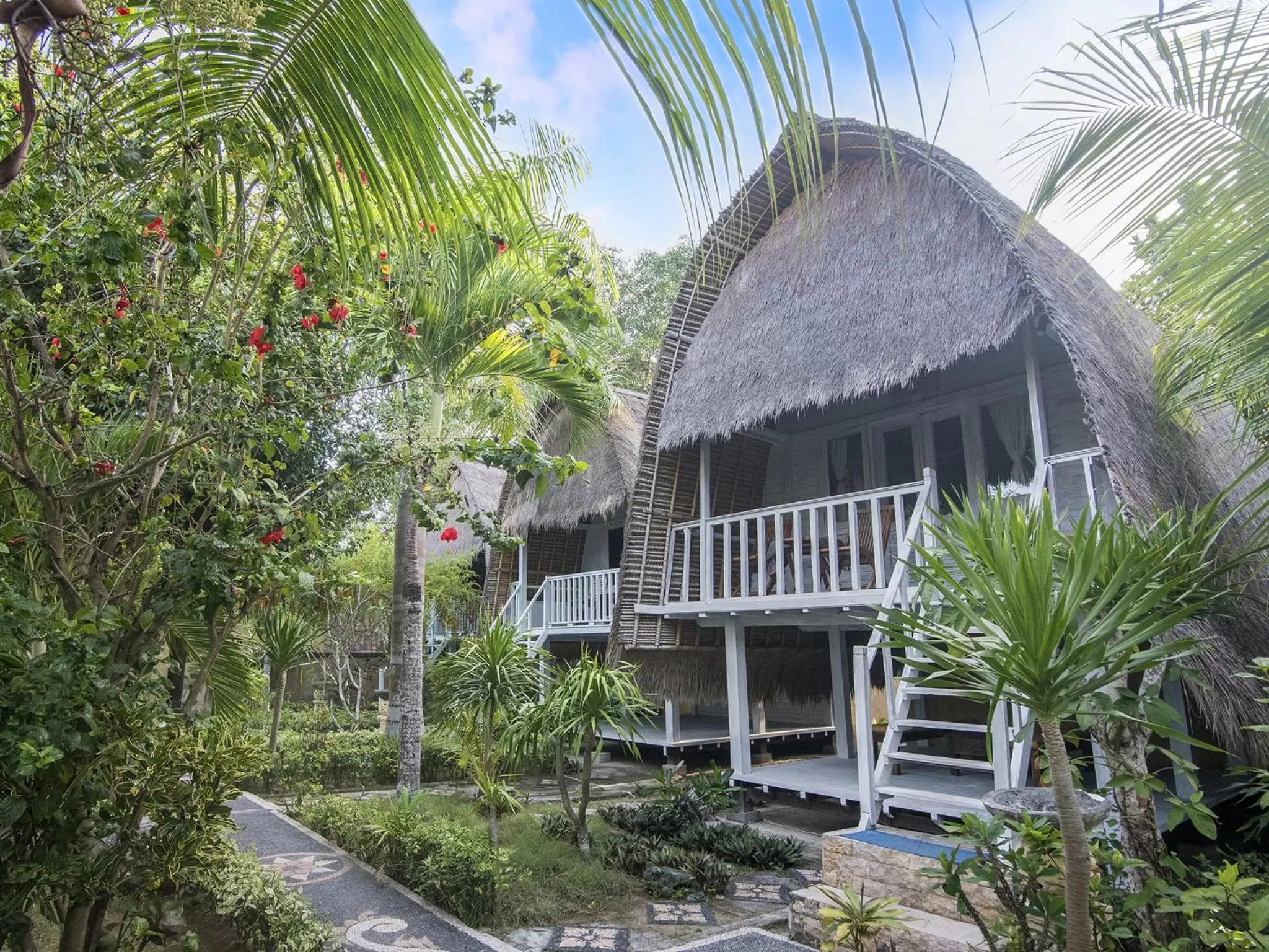 Mushroom Beach Bungalows