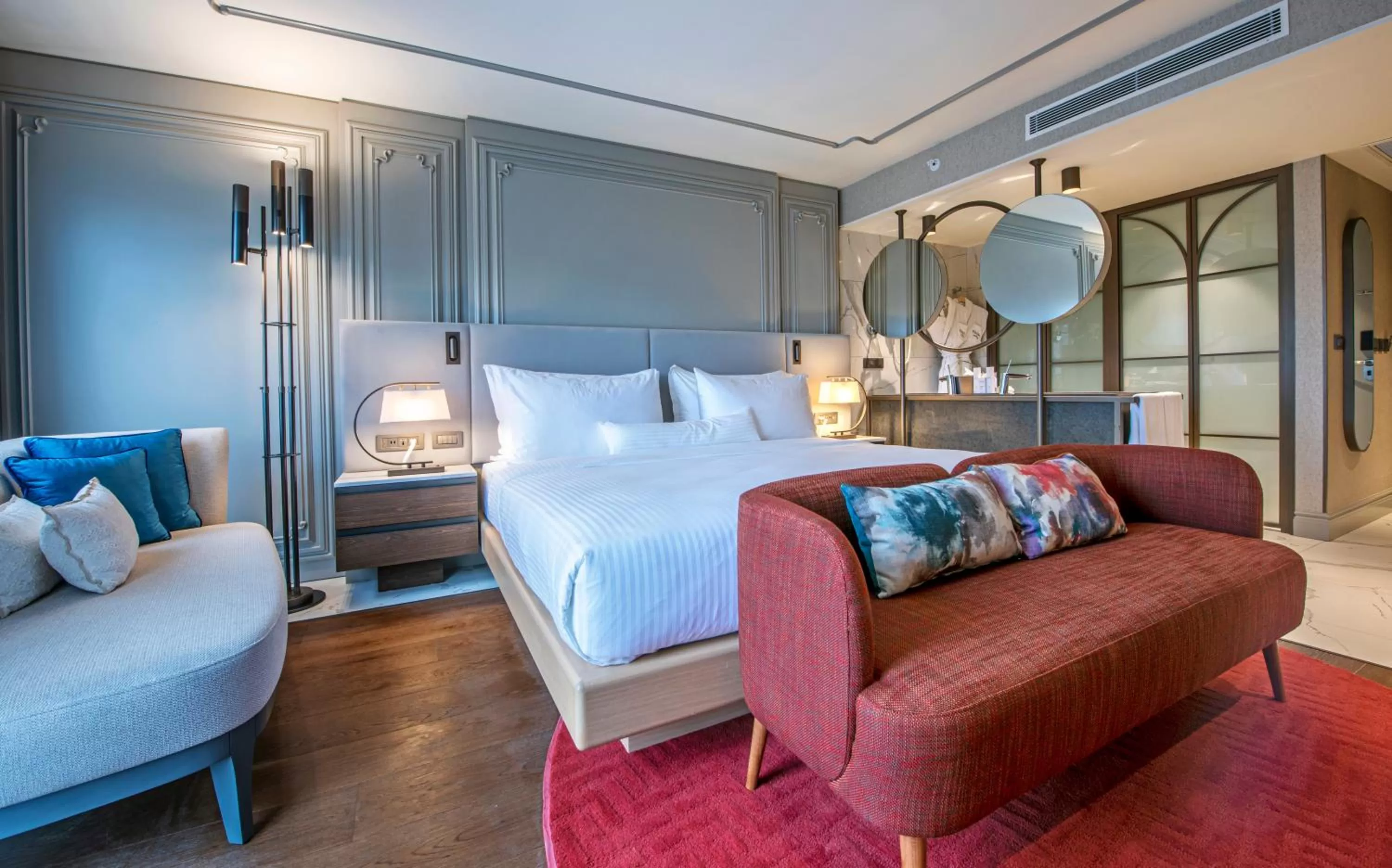 Bed in Stayso The House Hotel