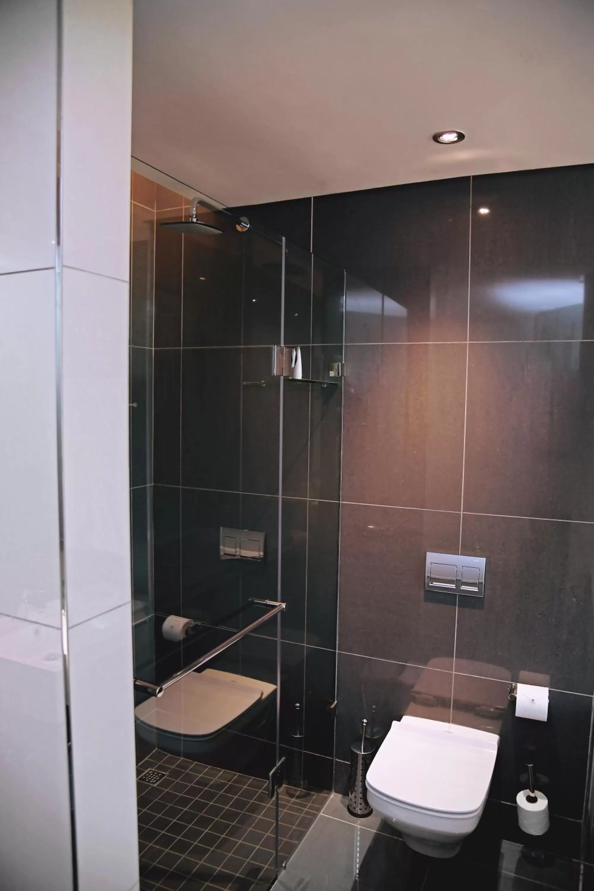 Bathroom in The Capital Menlyn Maine