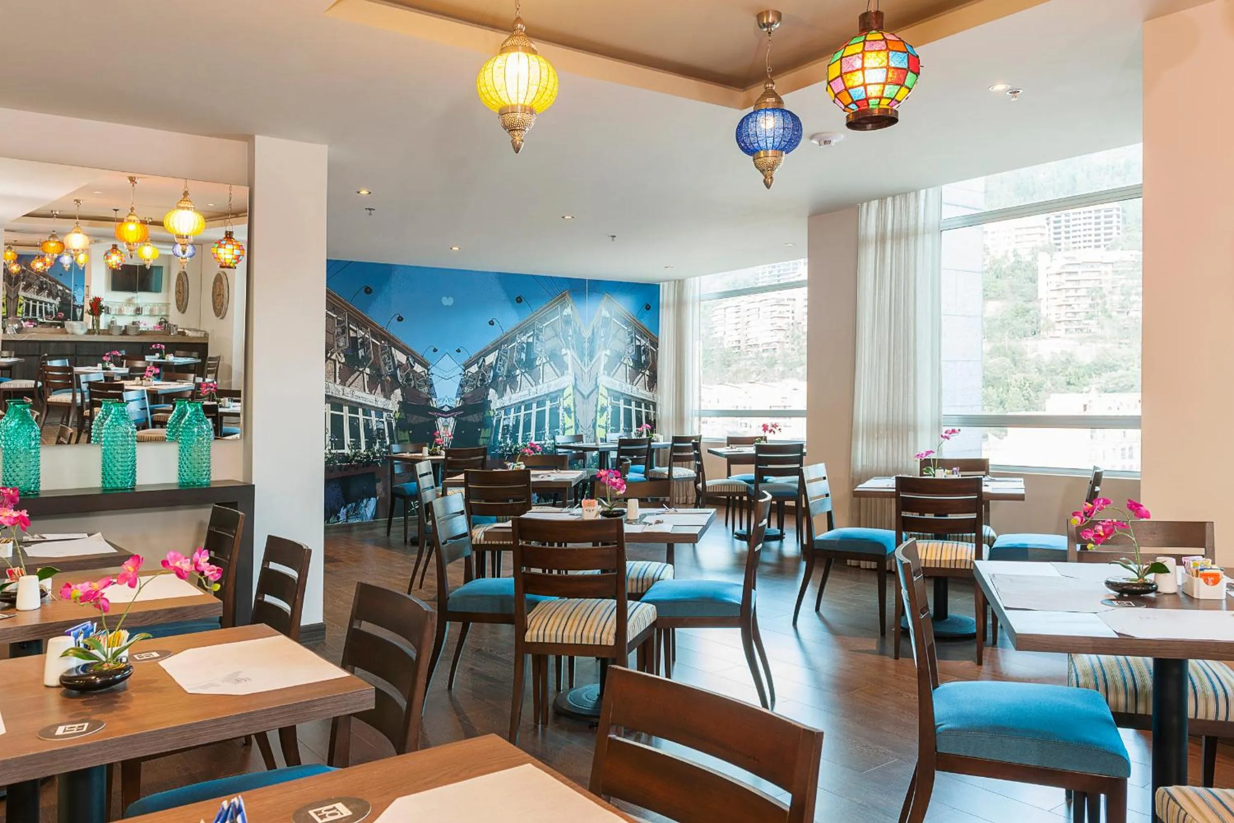 Buffet breakfast in Hotel bh Usaquén