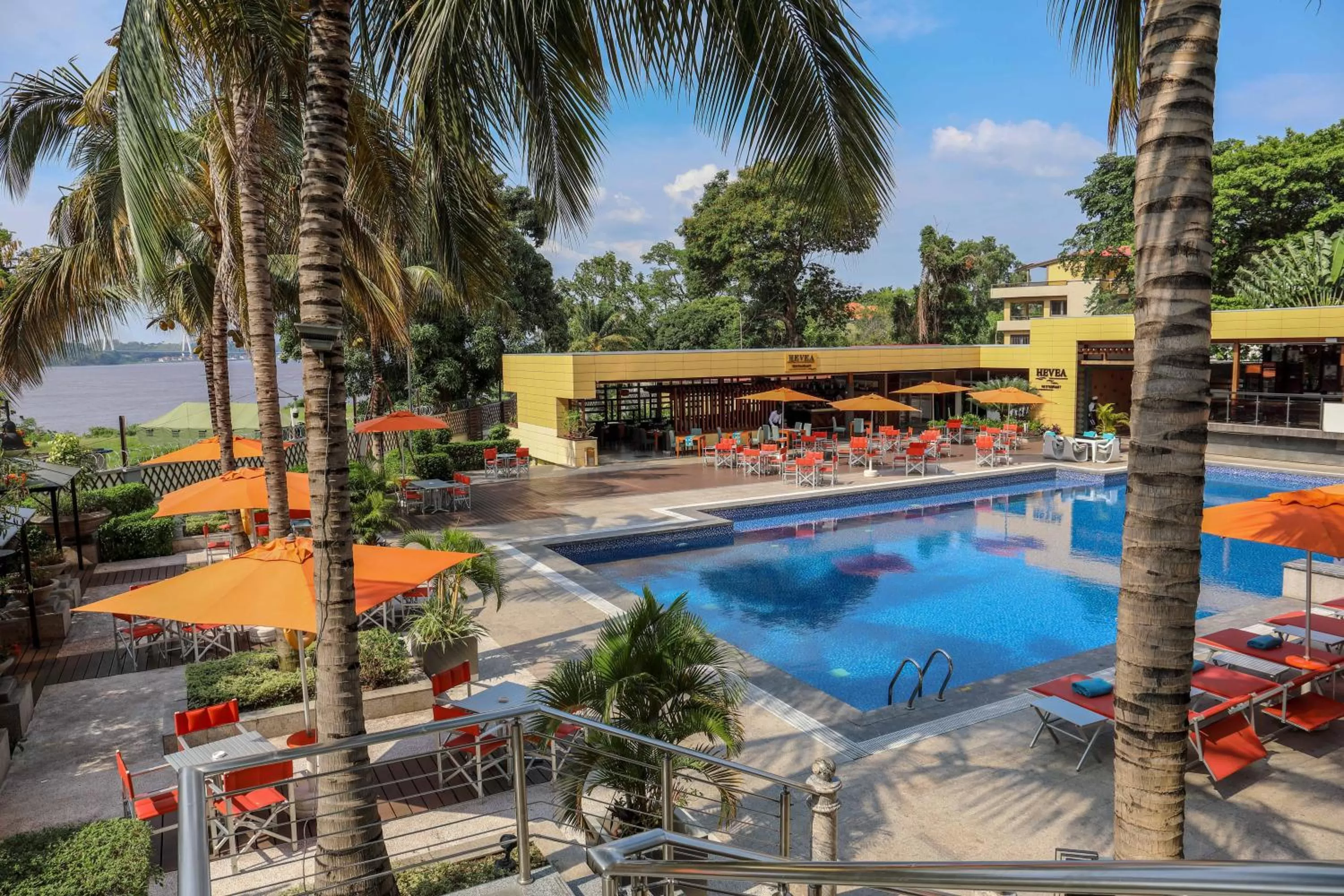 Restaurant/places to eat in Fleuve Congo Hotel By Blazon Hotels