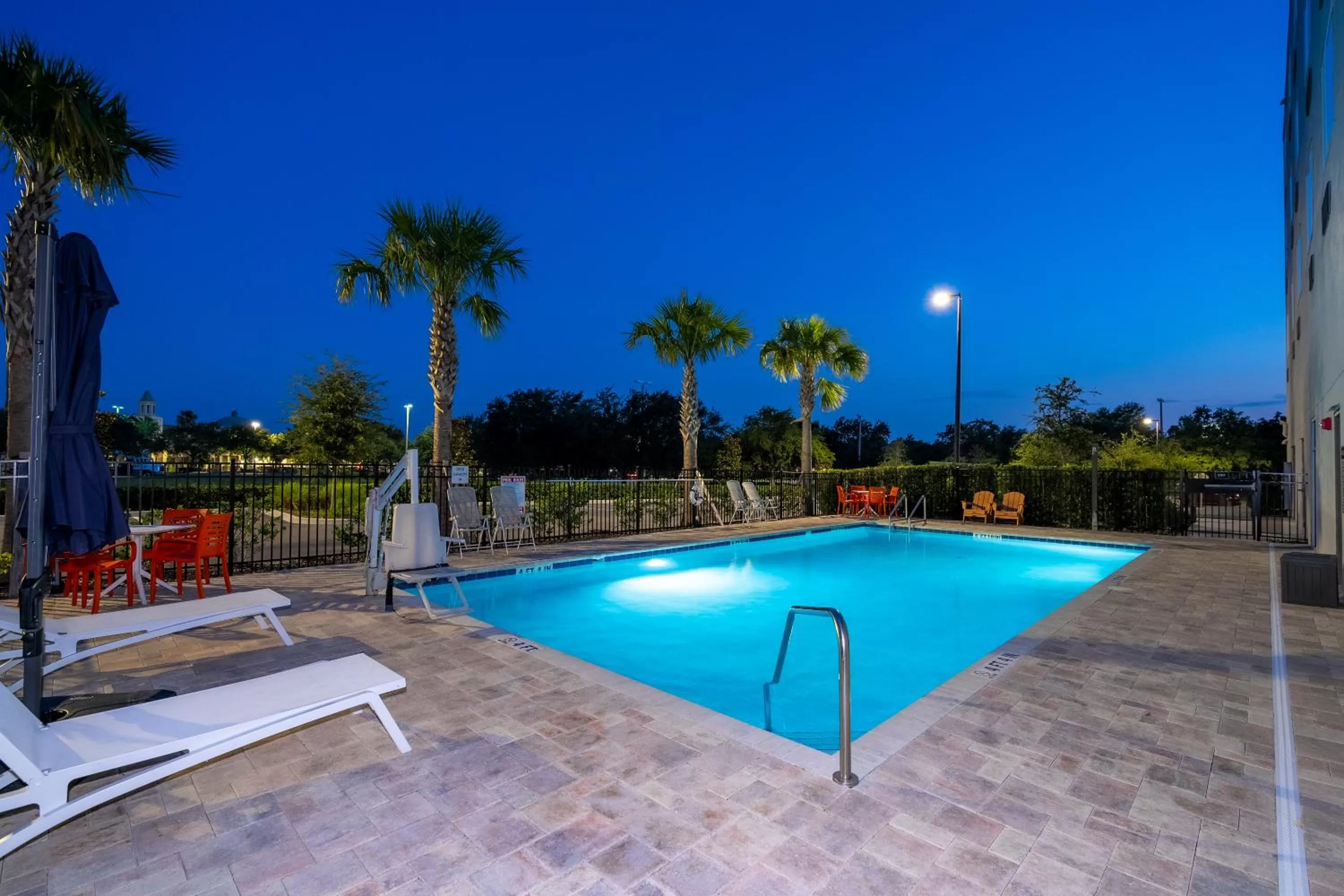 Pool view in SPOT X Hotel Orlando Intl Dr by The Red Collection