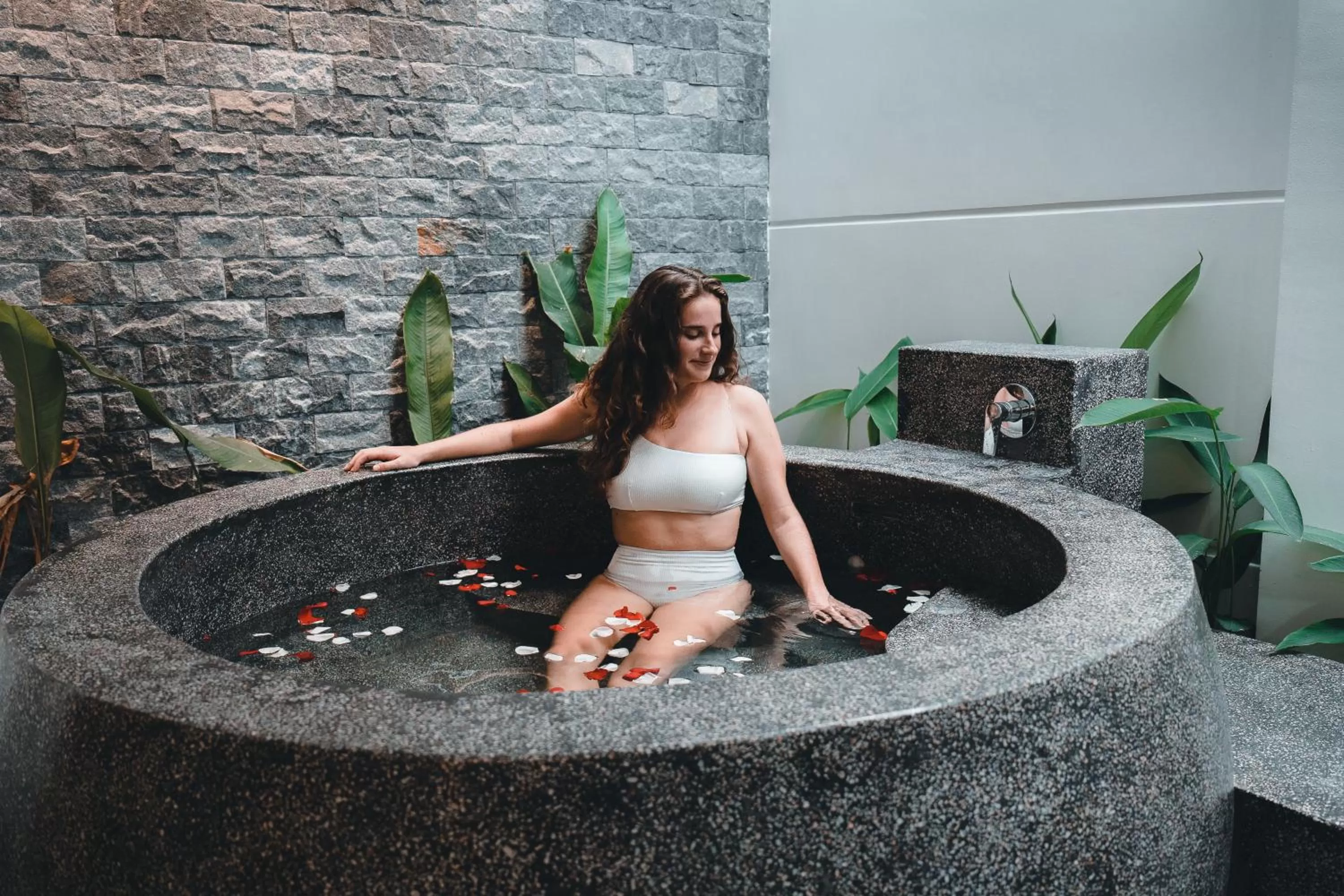 Bath in Cambana La Riviere Boutique