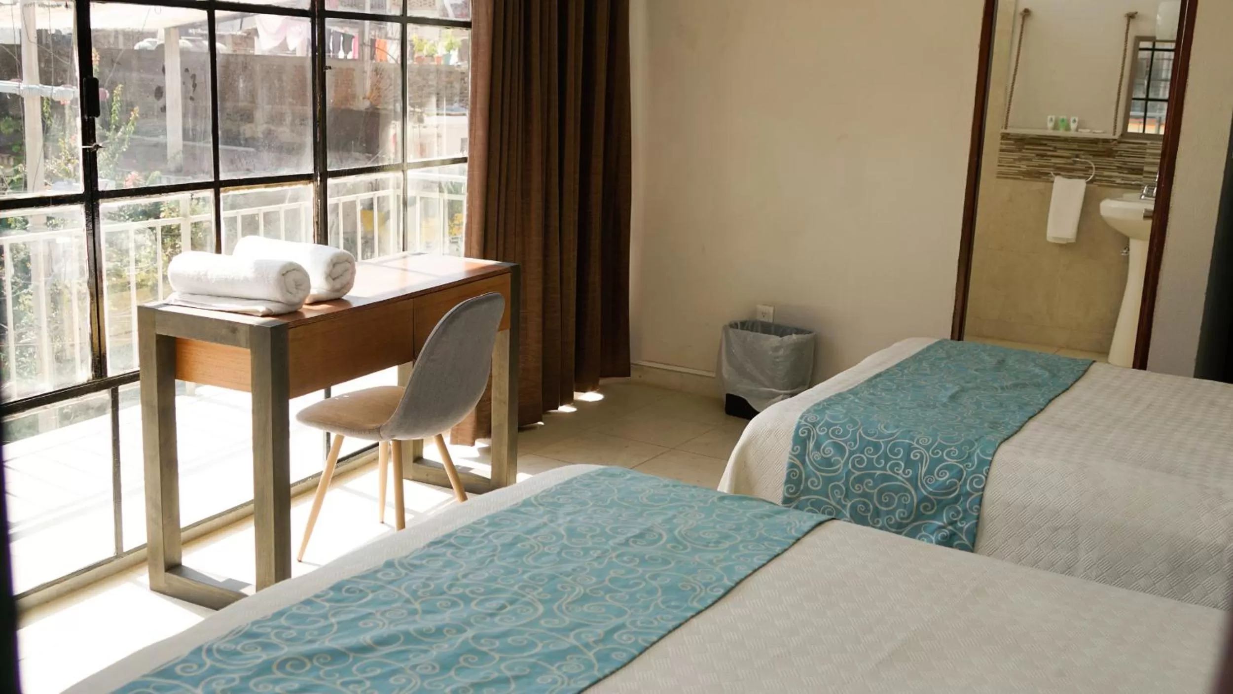 Photo of the whole room, Bed in Acapulco Amor