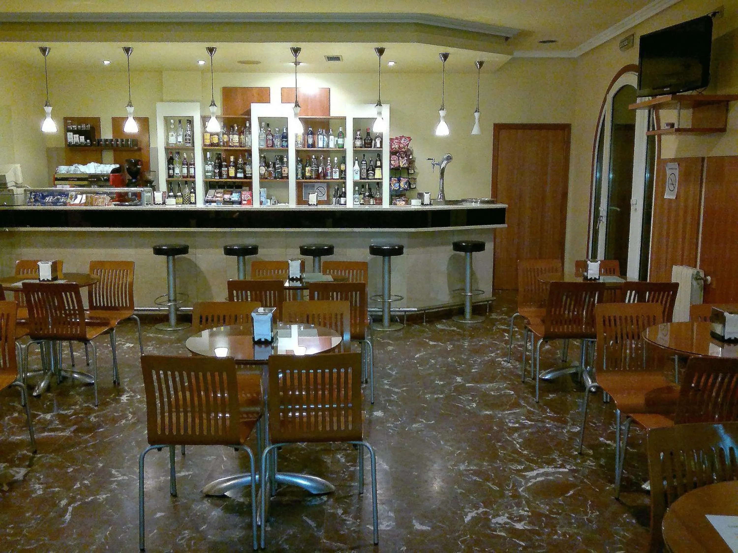 Lounge or bar in Hotel Bahía Bayona