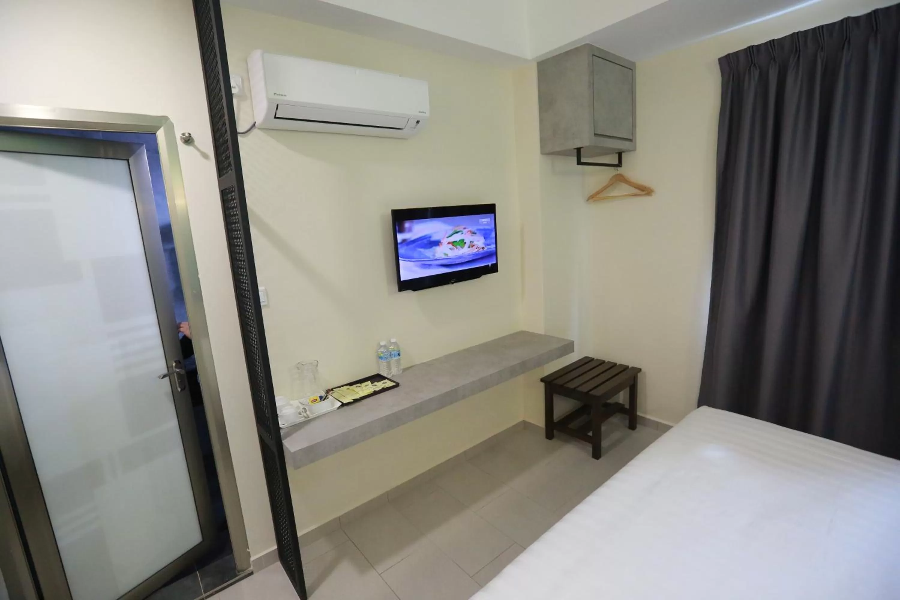 Bed in Pantai Regal Boutique Hotel