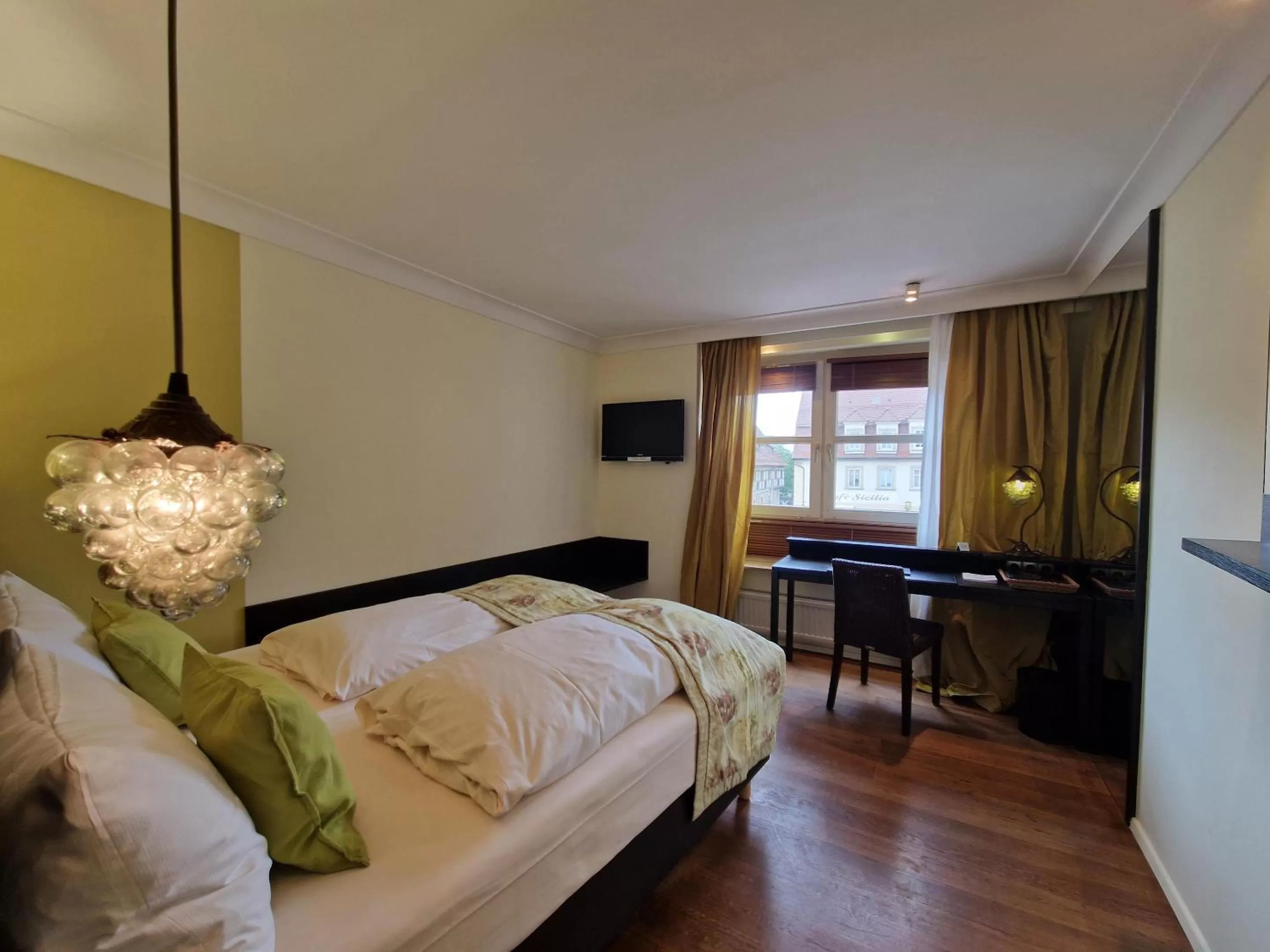 Bed in Laurentius Boutique-Hotel & Restaurant