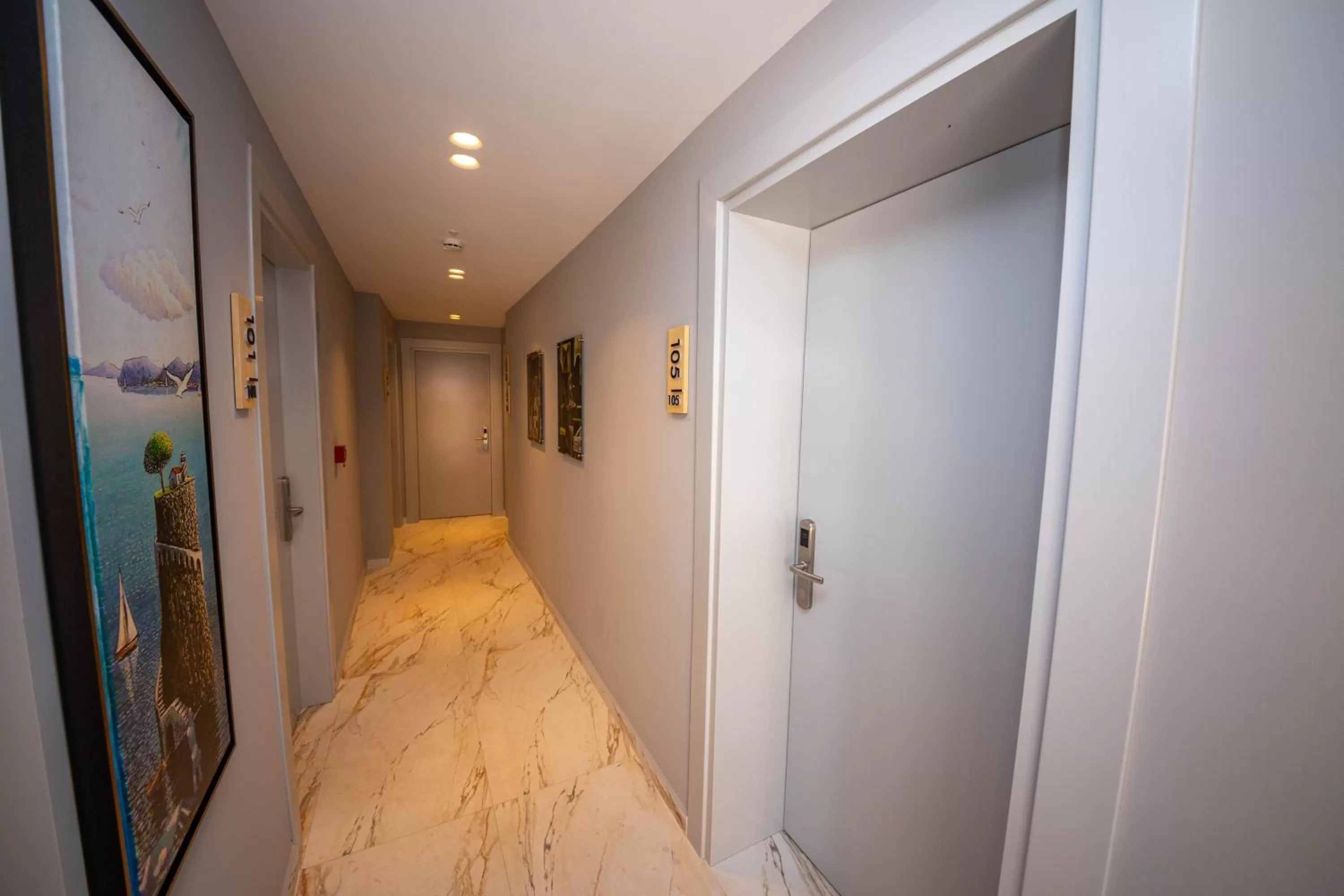 Property building in Hotel Lili-1