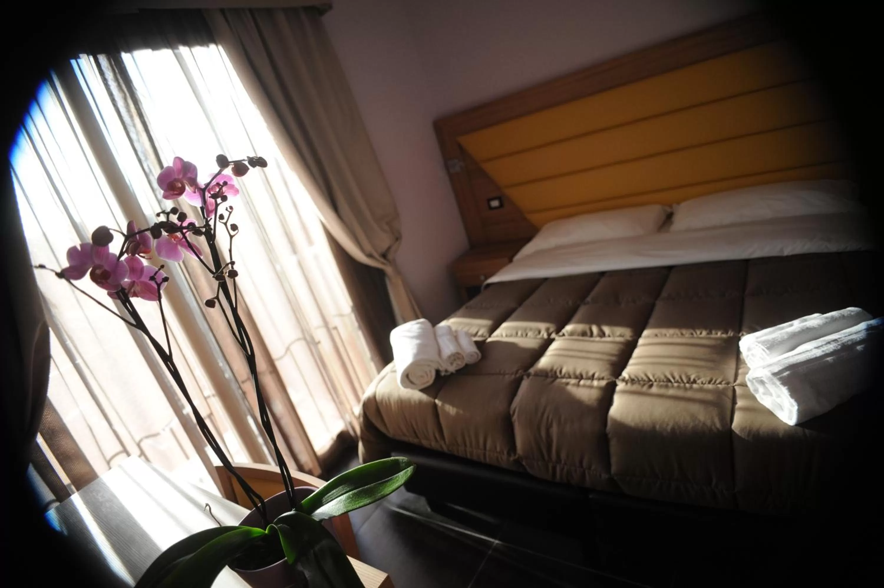 Decorative detail, Bed in Ostia Antica Suite B&B