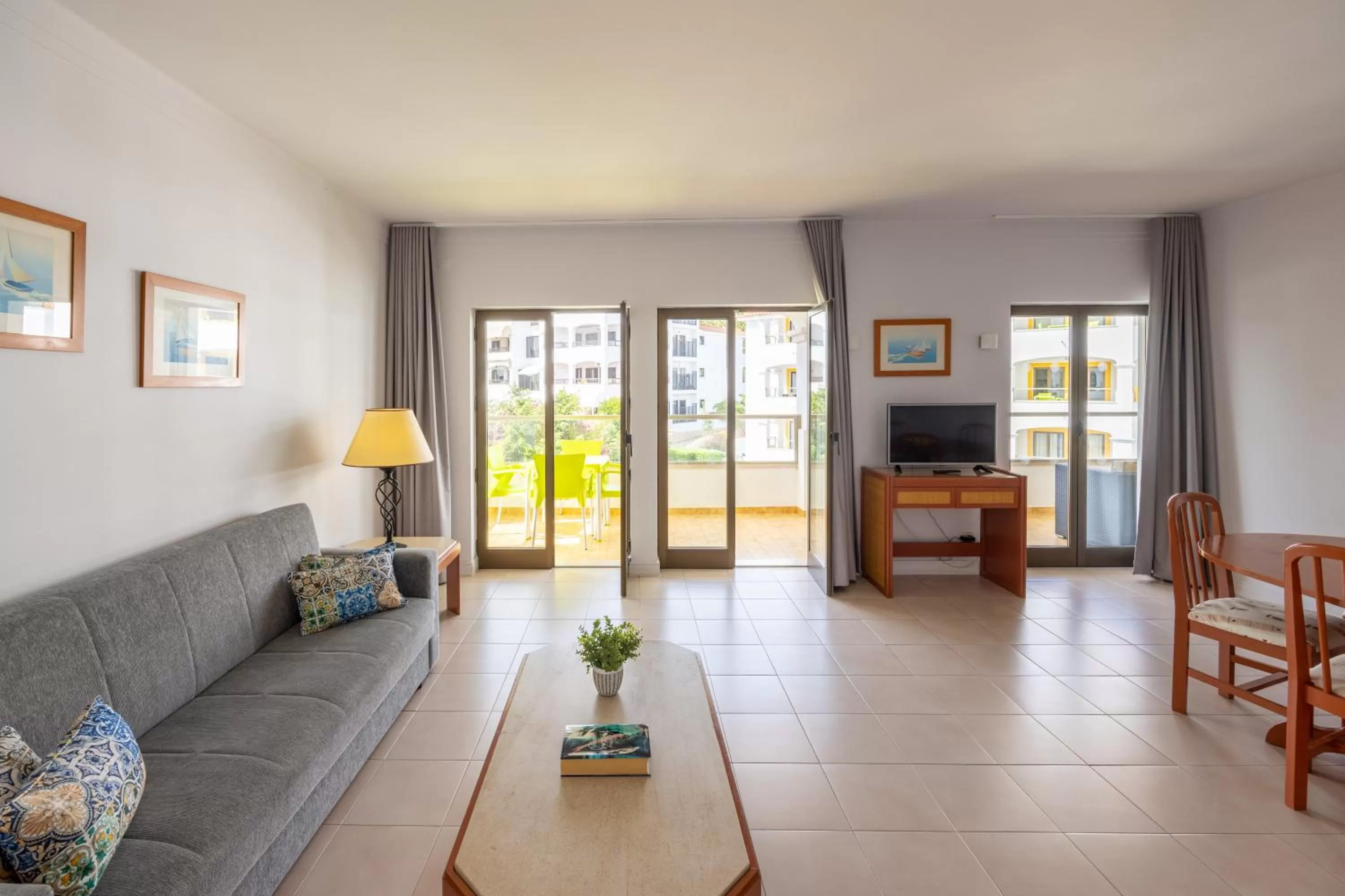 Living room in Clube do Lago Hotel